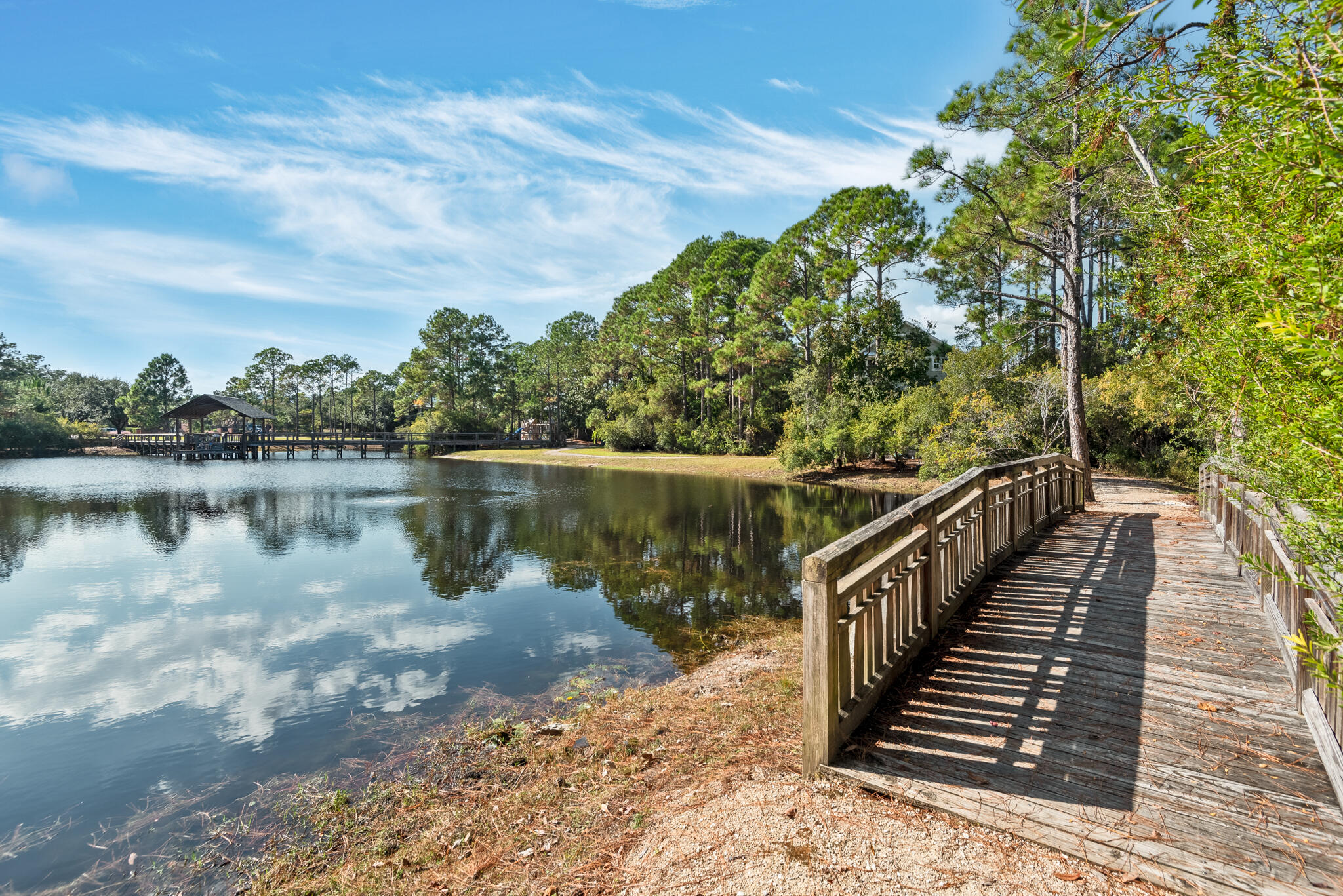 FOREST LAKES - Residential
