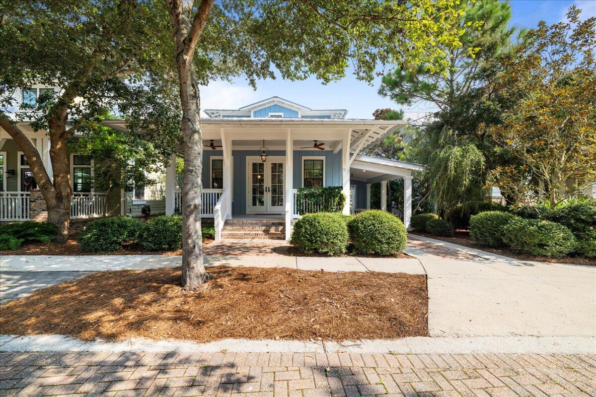 FOREST LAKES - Residential