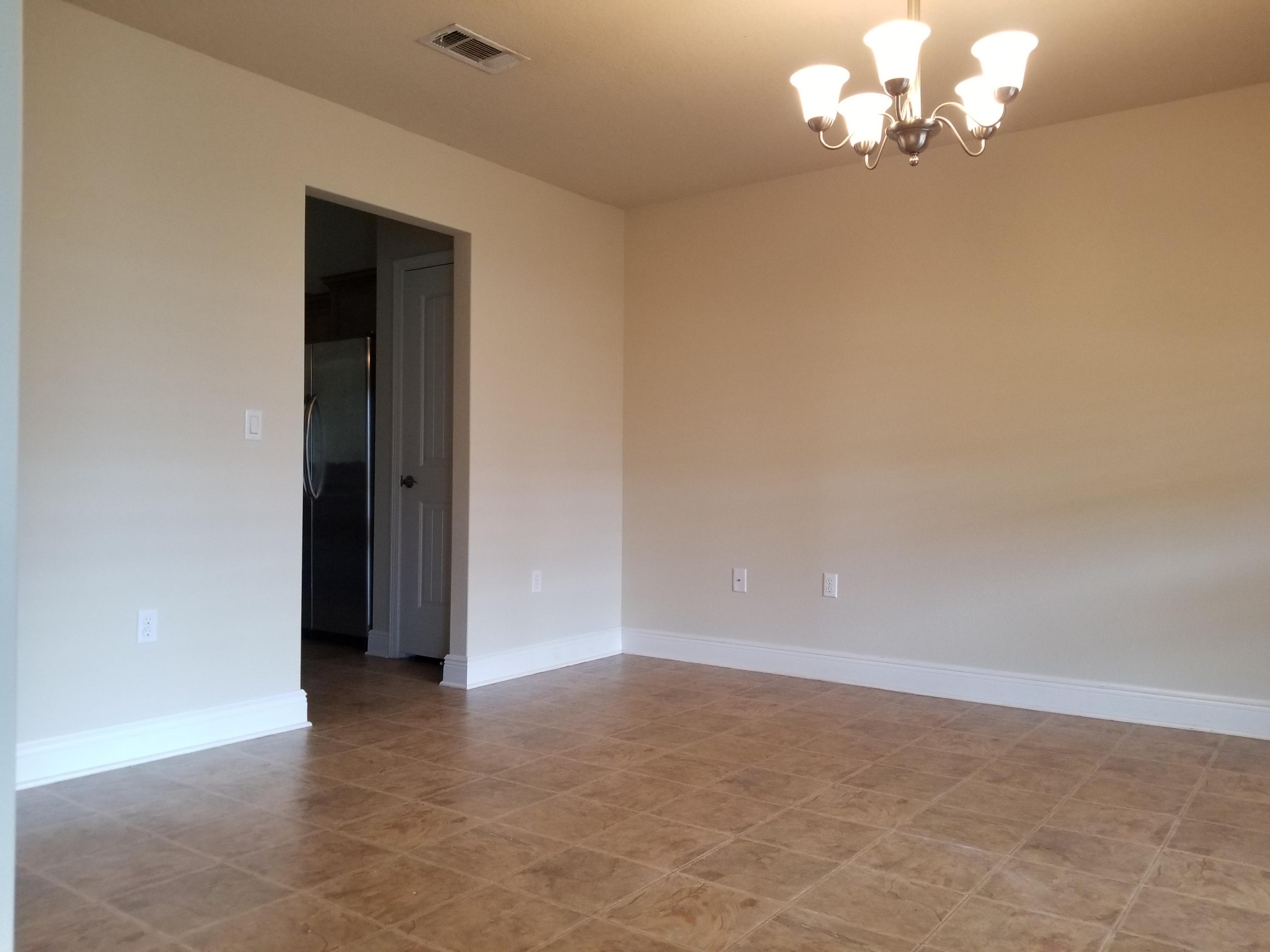 ALICIA PLACE - Residential