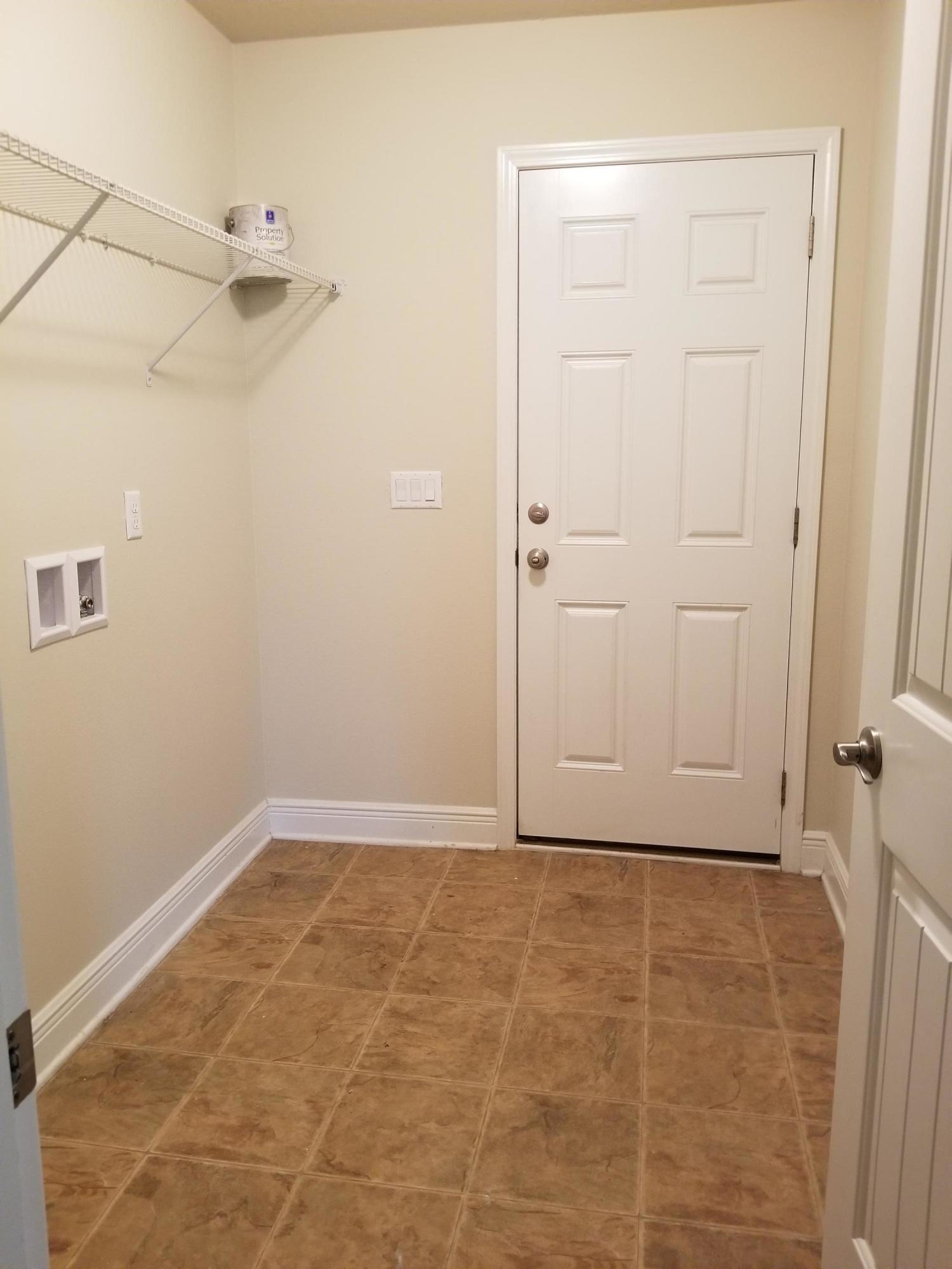 ALICIA PLACE - Residential