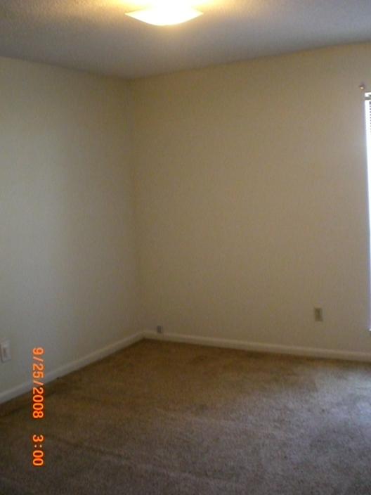 PINE RUN - Residential Lease