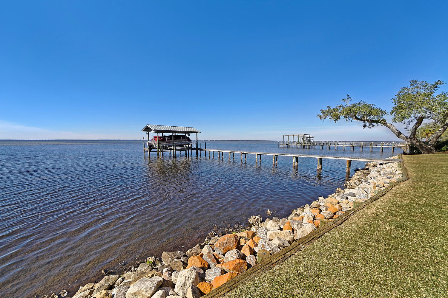 DRIFTWOOD ESTATES - Residential
