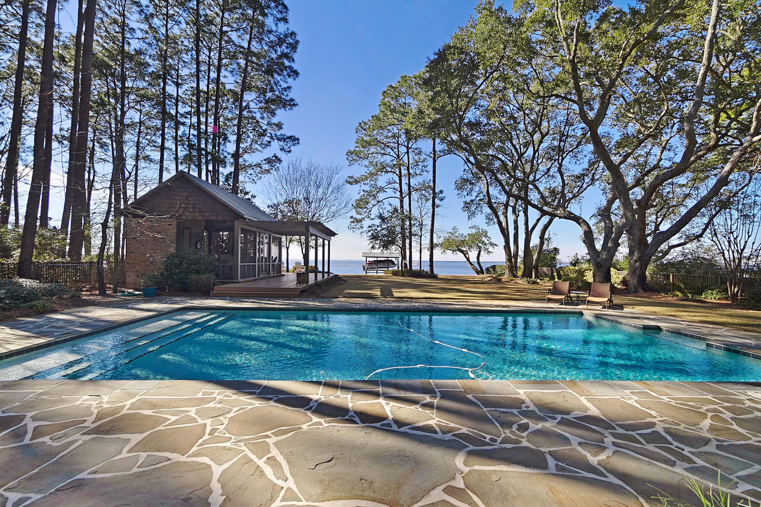 DRIFTWOOD ESTATES - Residential