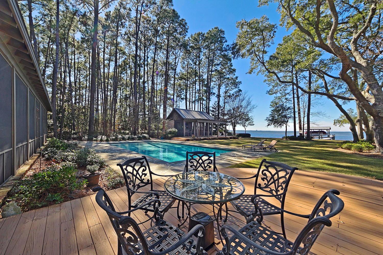 DRIFTWOOD ESTATES - Residential