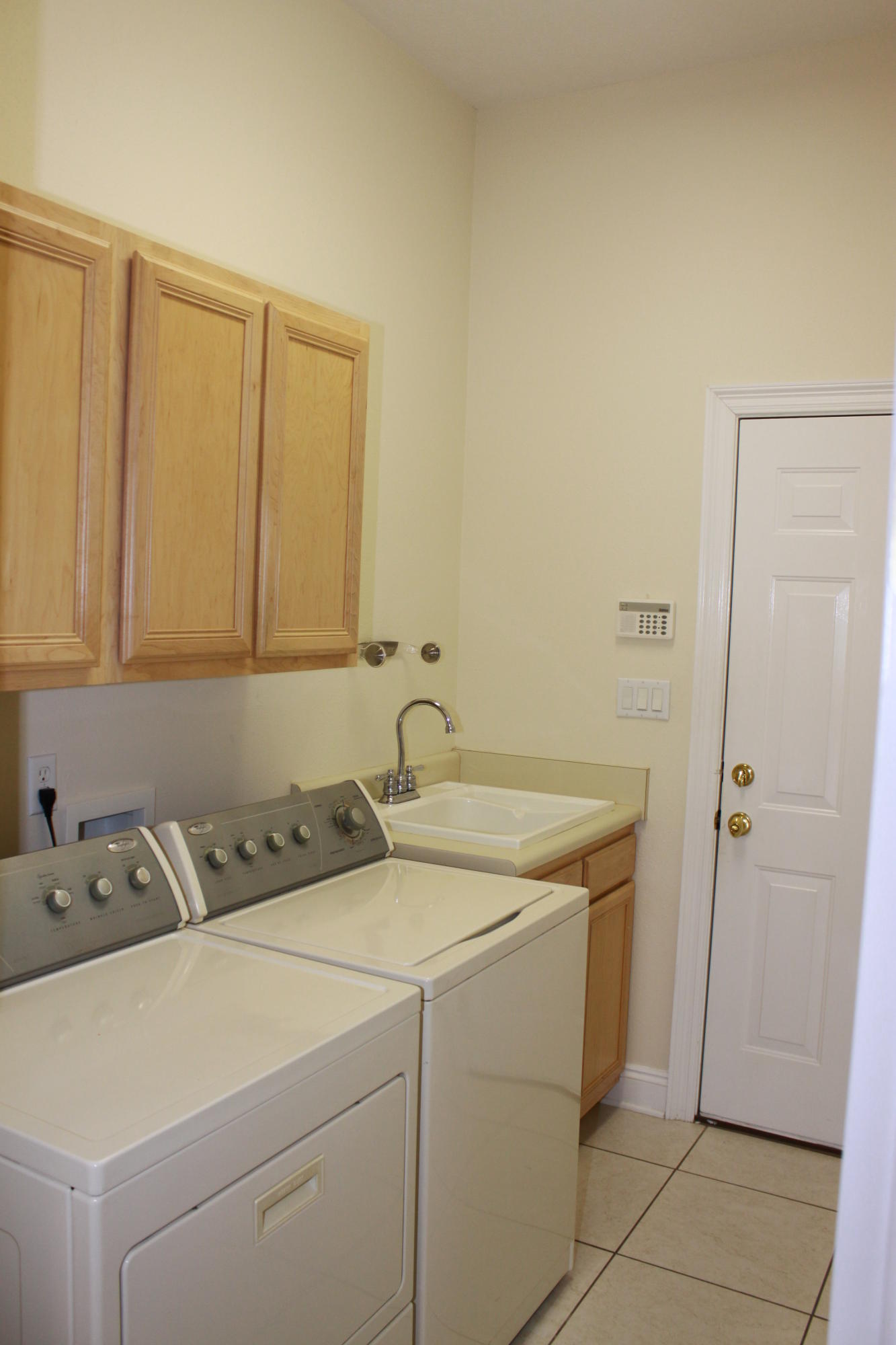 EMERALD BAY PH 1A - Residential