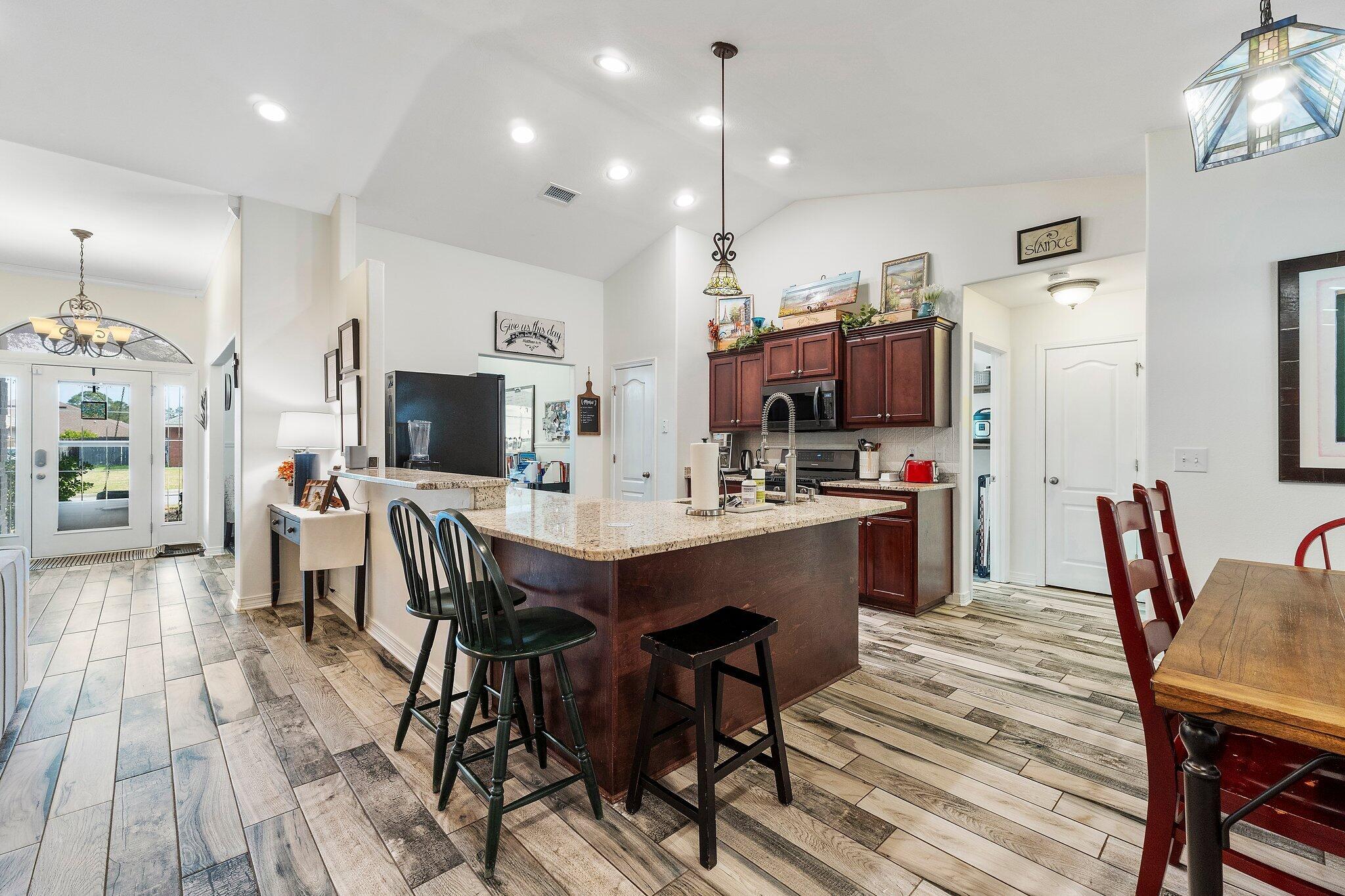 WATERSTONE - Residential