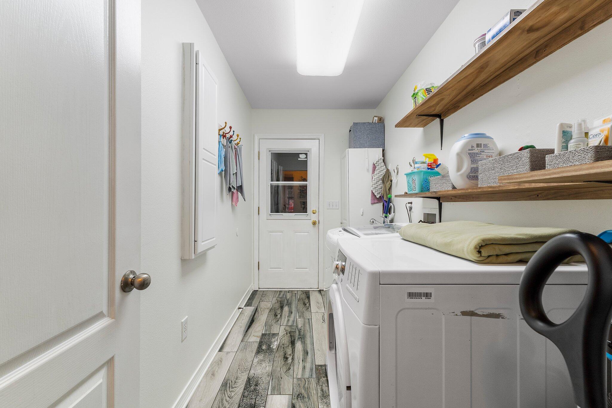 WATERSTONE - Residential