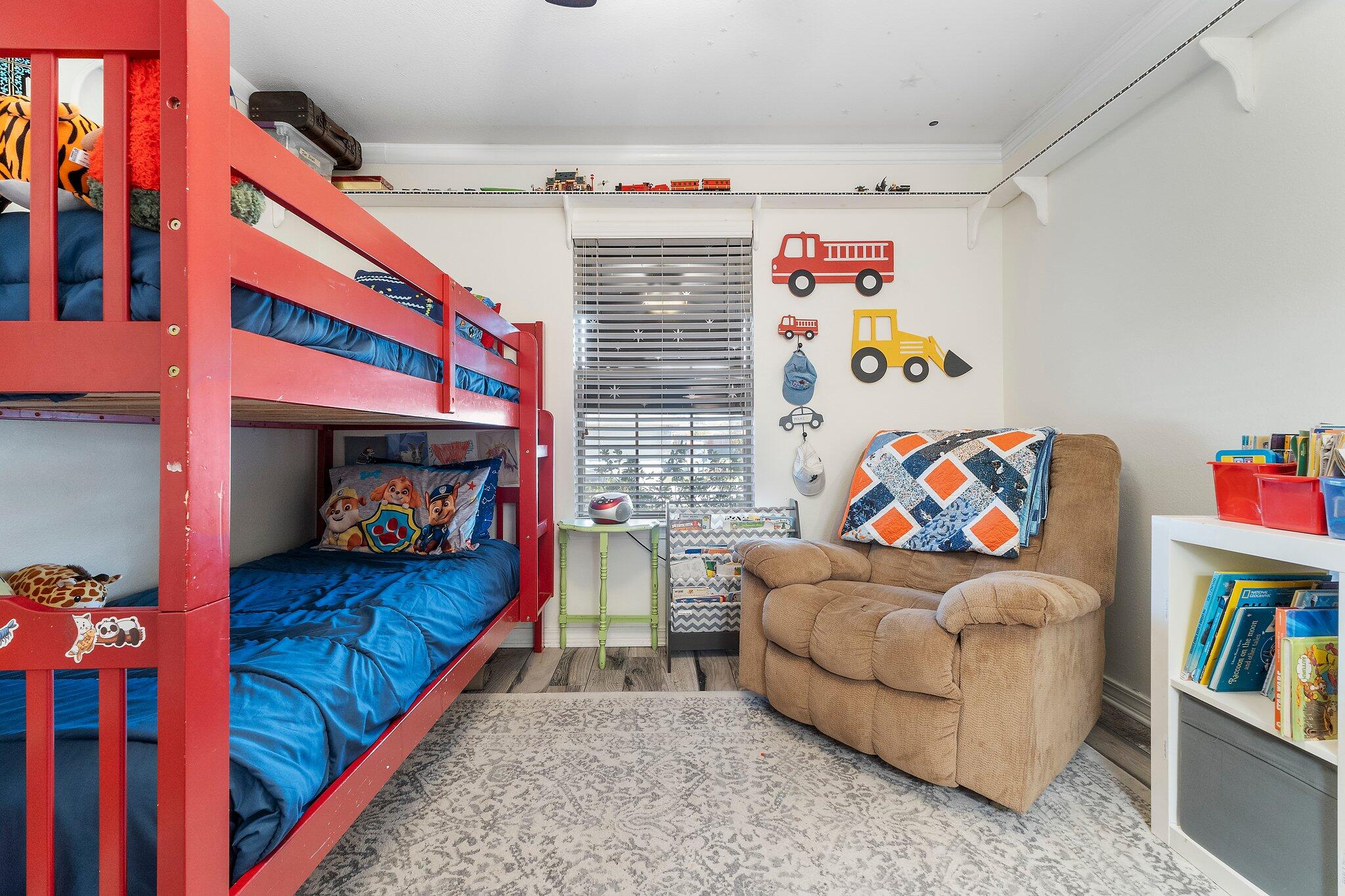 WATERSTONE - Residential