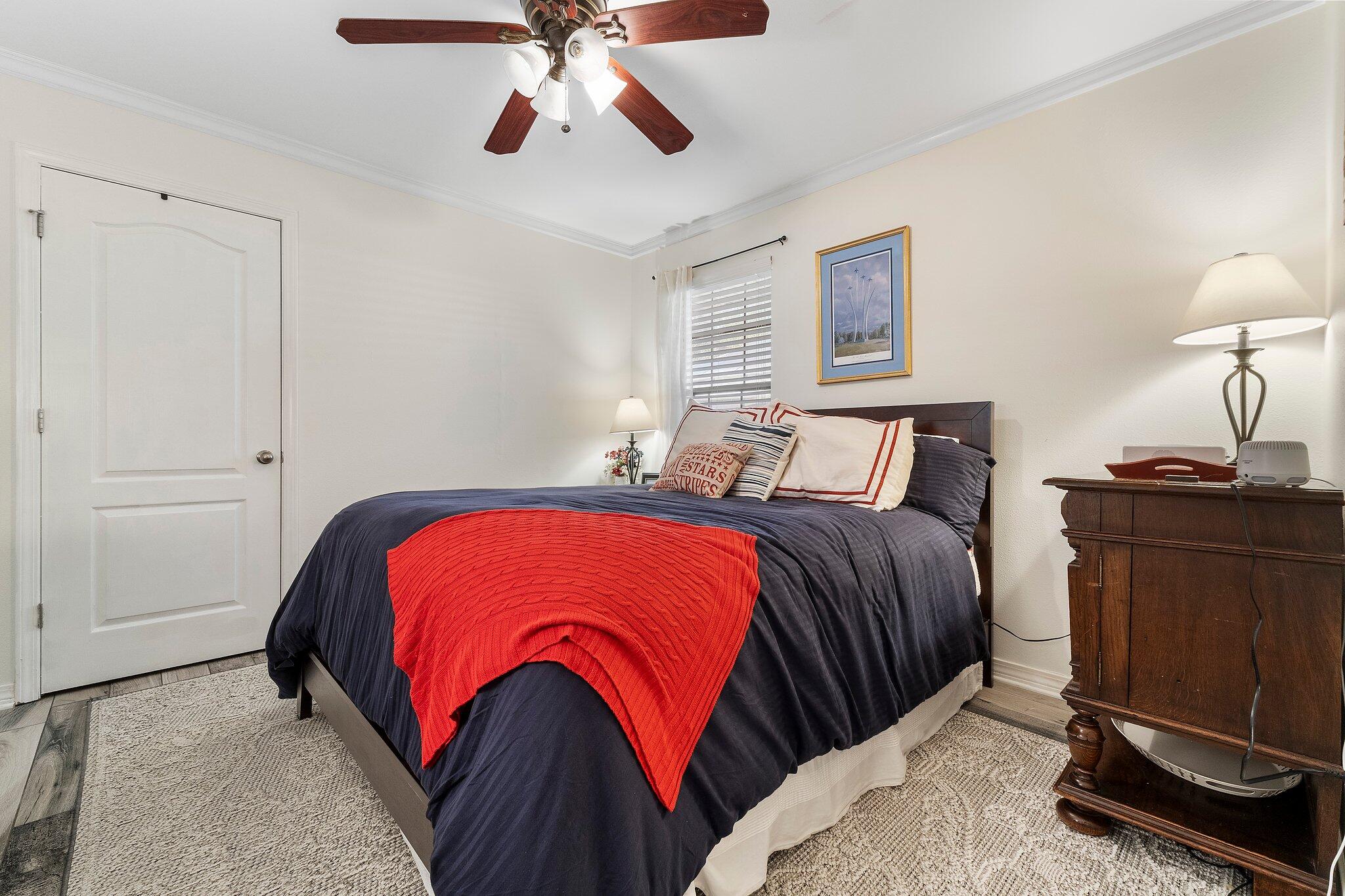 WATERSTONE - Residential