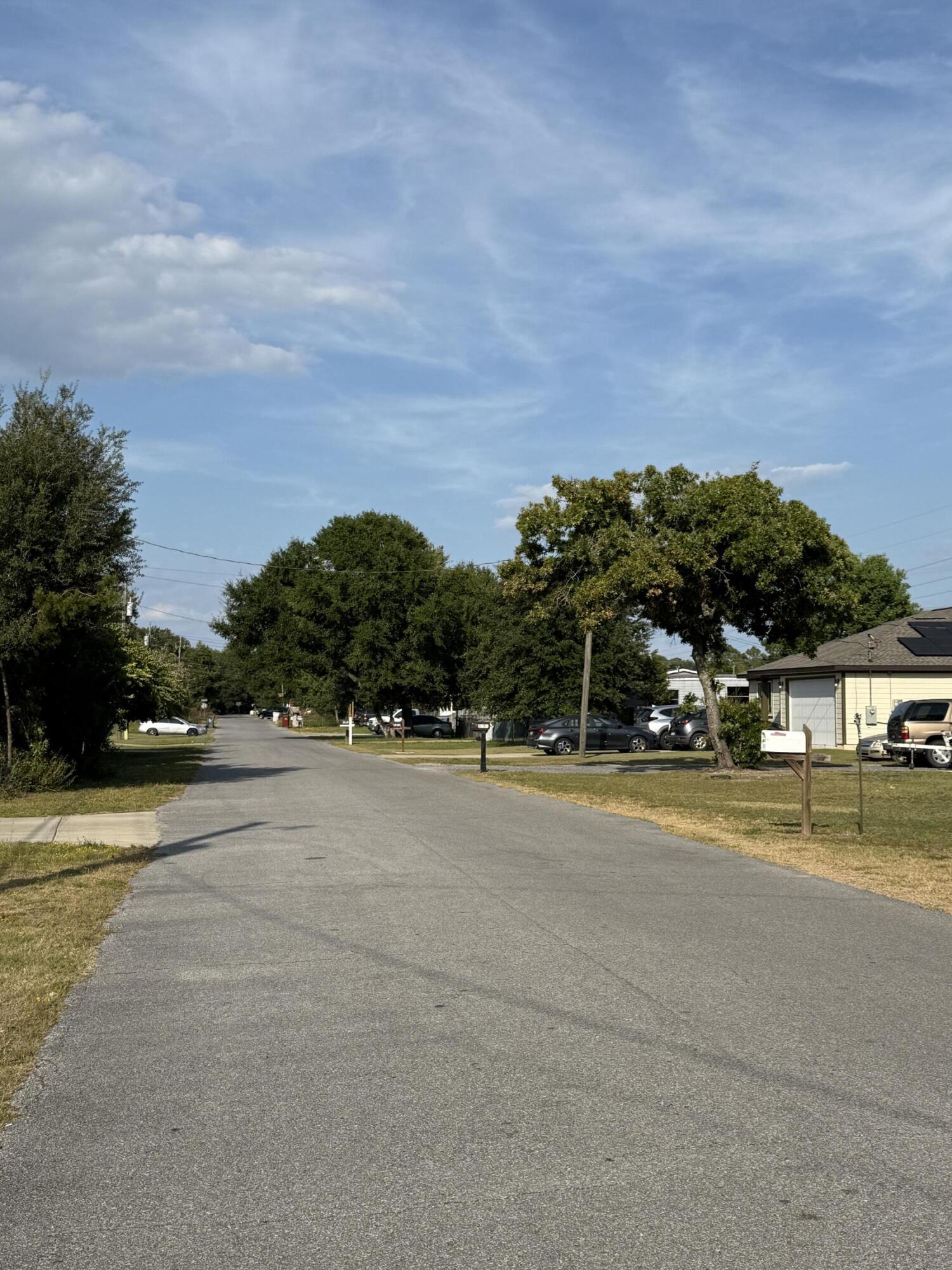 EAST BAY HEIGHTS - Land