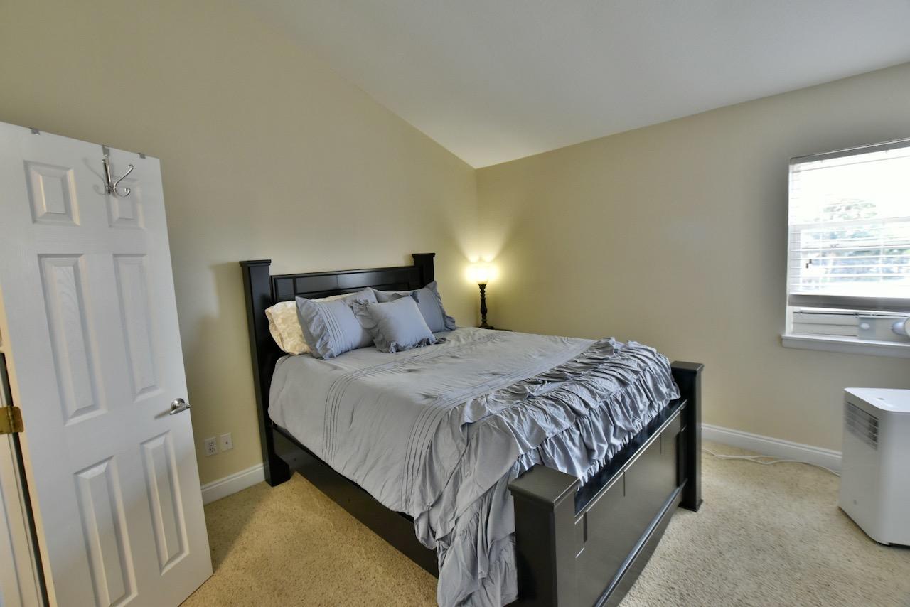 COMMODORES LANDING - Residential