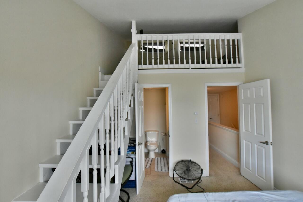 COMMODORES LANDING - Residential