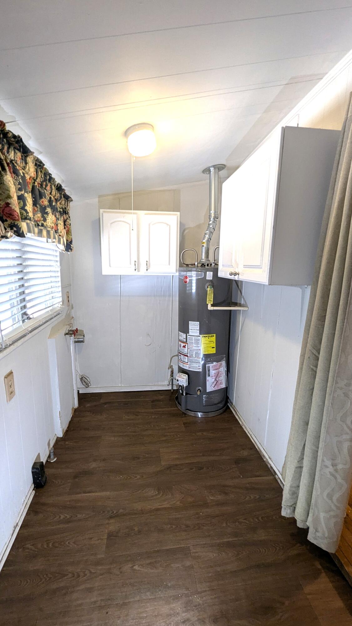 CORRY HEIGHTS 1ST ADDN - Residential