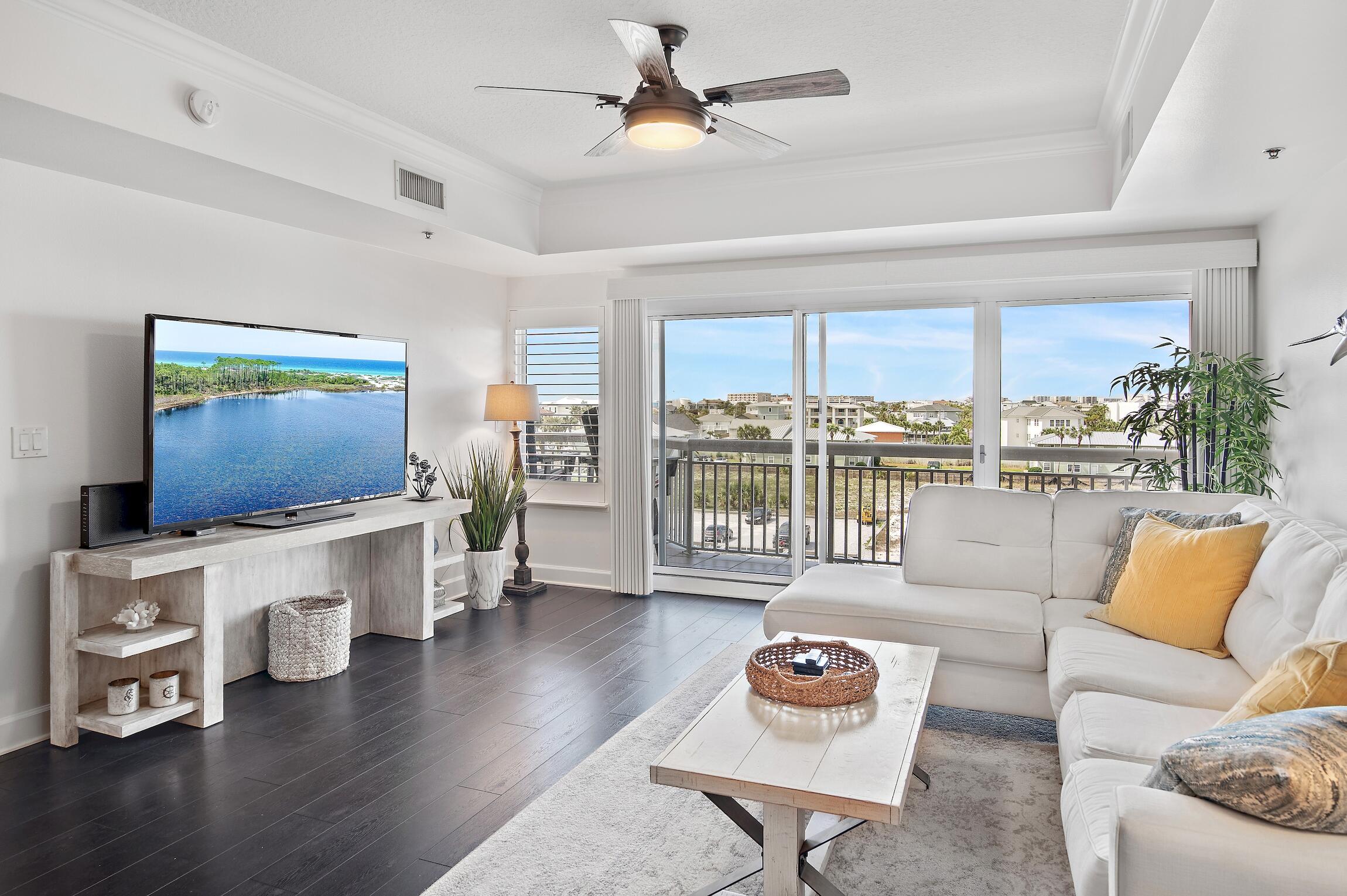 HARBOR LANDING - Residential