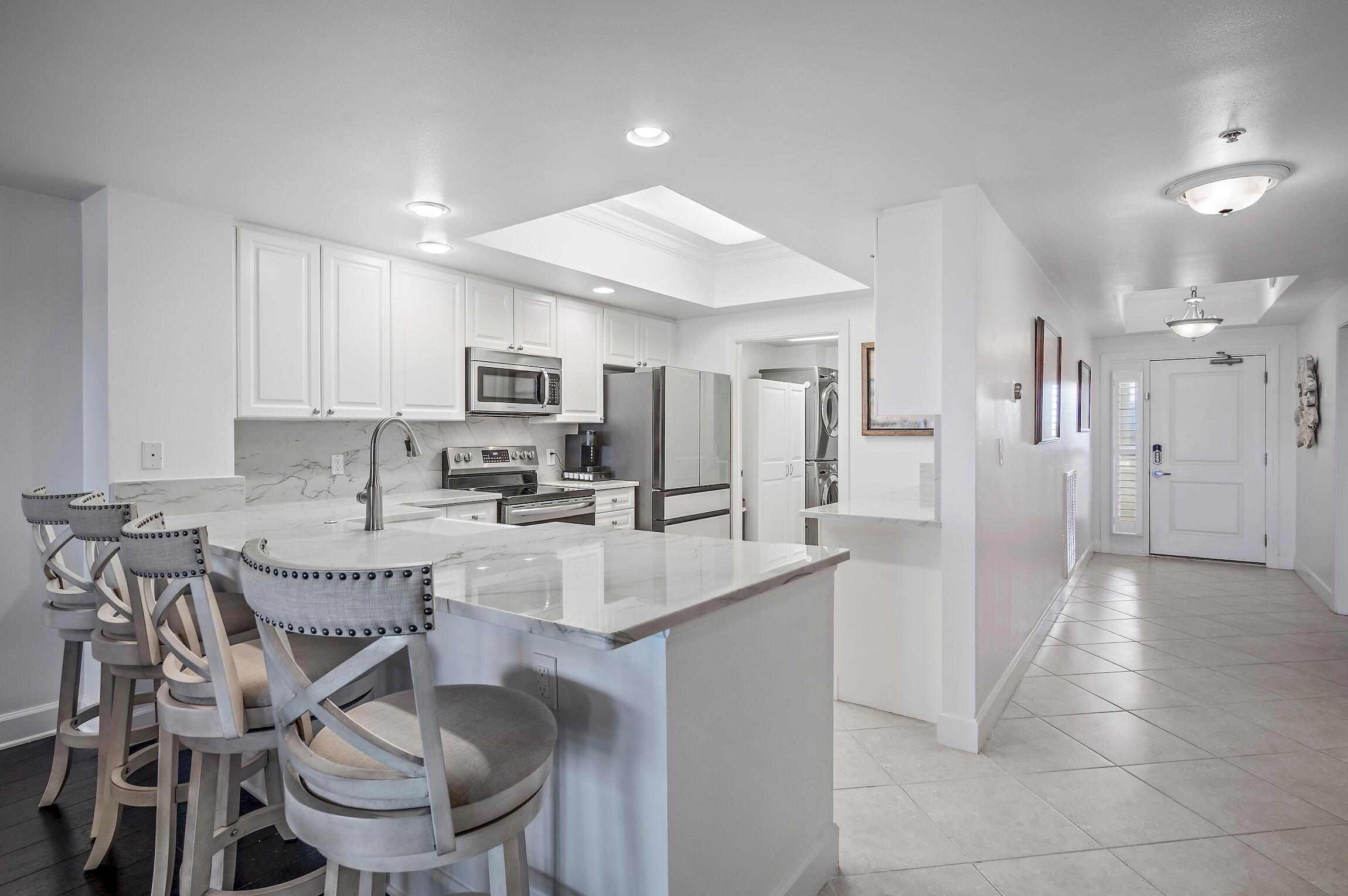 HARBOR LANDING - Residential