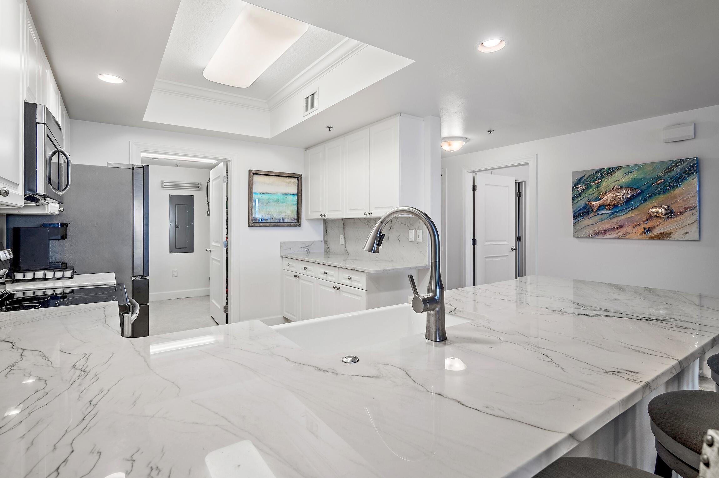 HARBOR LANDING - Residential