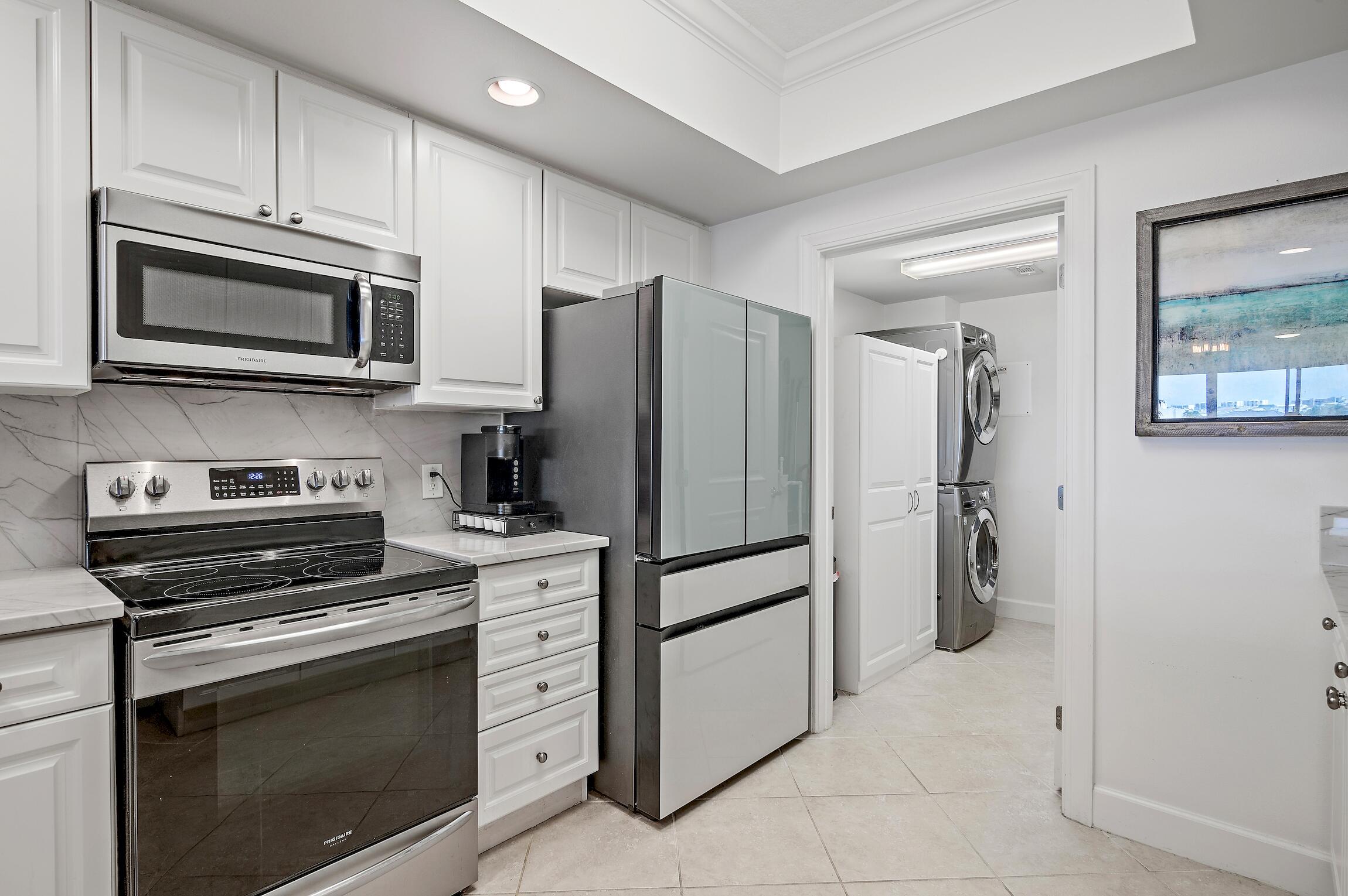 HARBOR LANDING - Residential