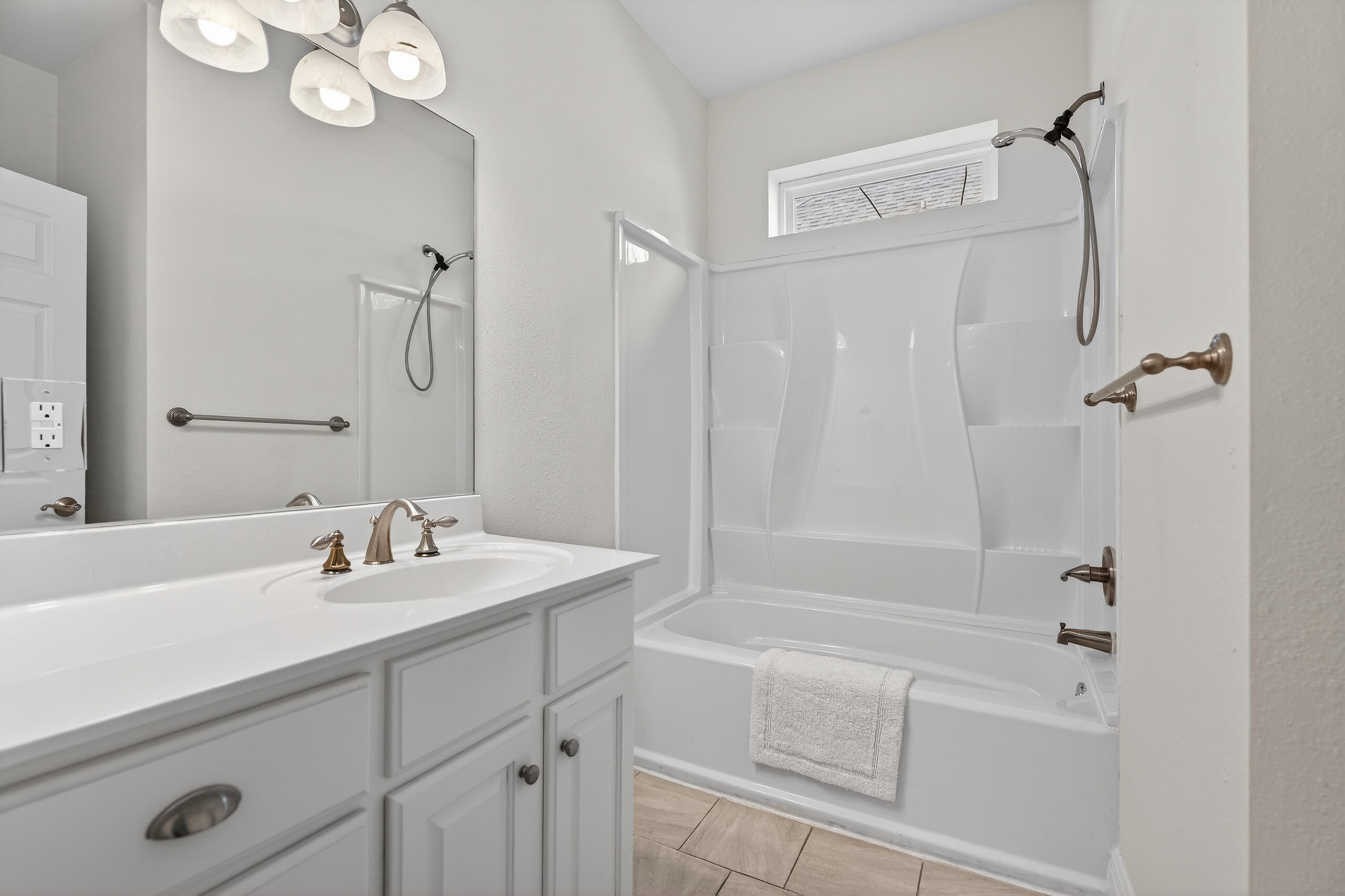 TOWN OF SANTA ROSA - Residential