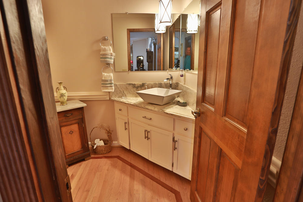 LE CHATEAU - Residential