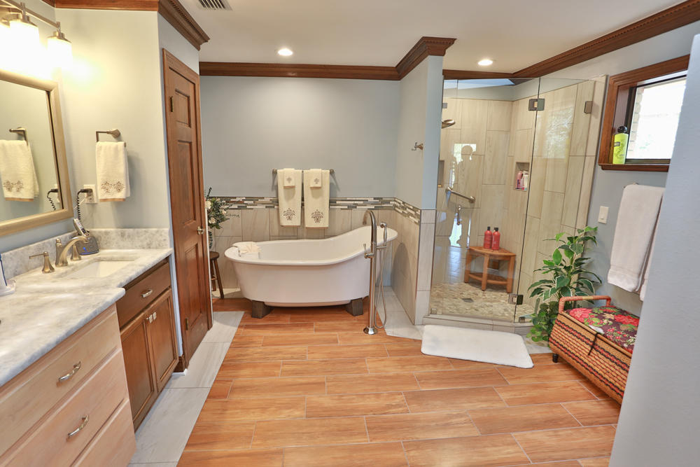LE CHATEAU - Residential