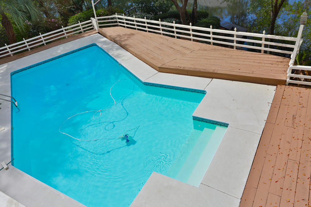 LE CHATEAU - Residential