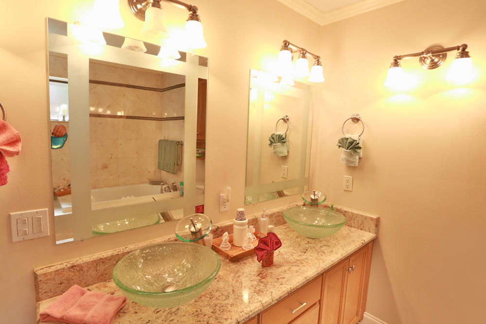 LE CHATEAU - Residential