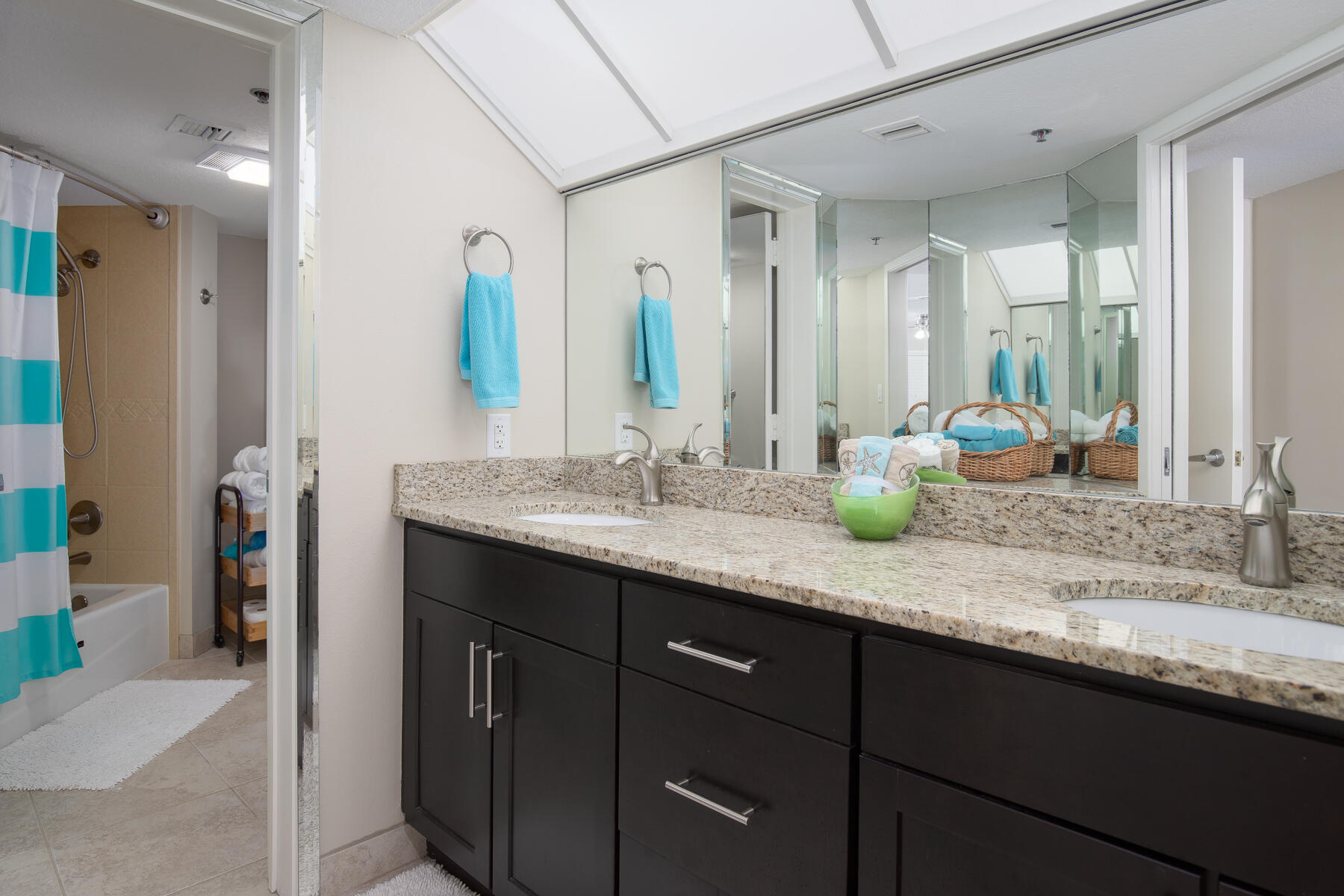 EAST PASS TOWERS CONDO - Residential