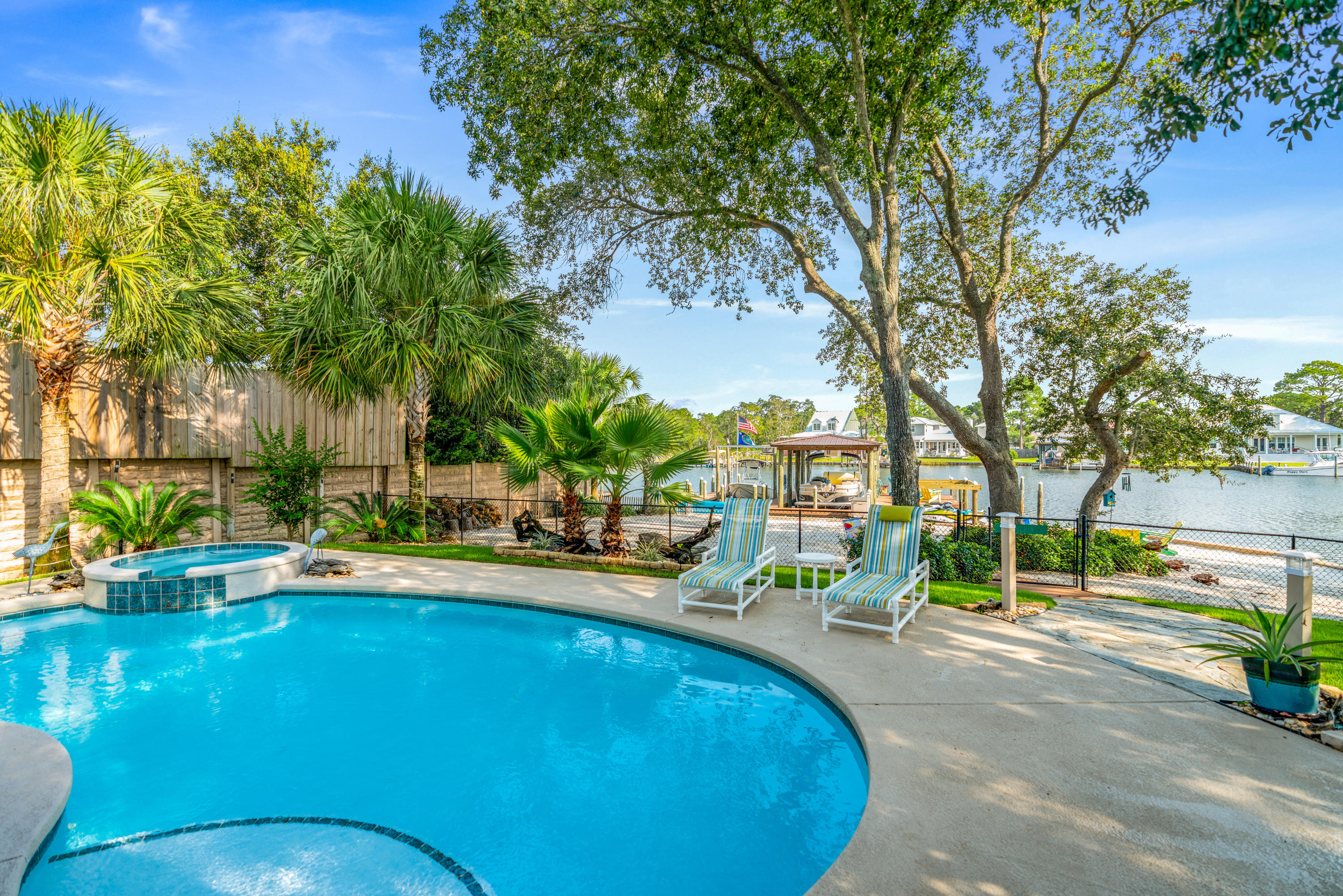 TURQUOISE BEACH 3RD ADDN - Residential