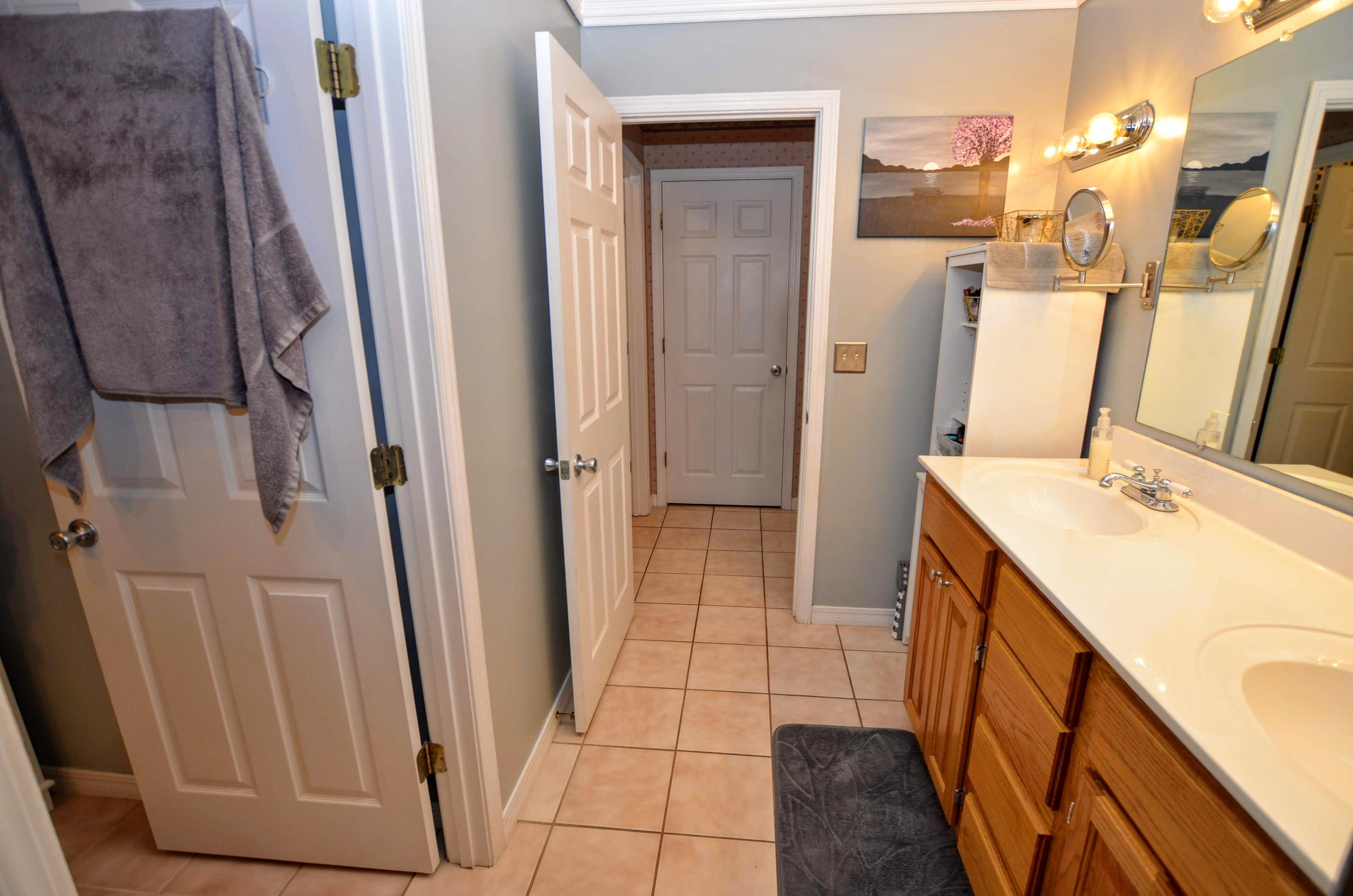 FOXWORTH ESTATES PH 2 - Residential