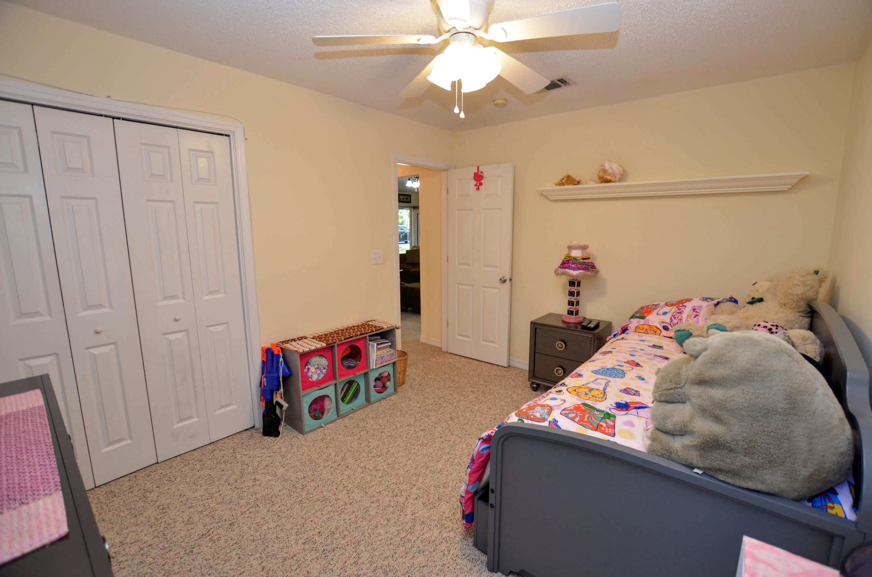 FOXWORTH ESTATES PH 2 - Residential