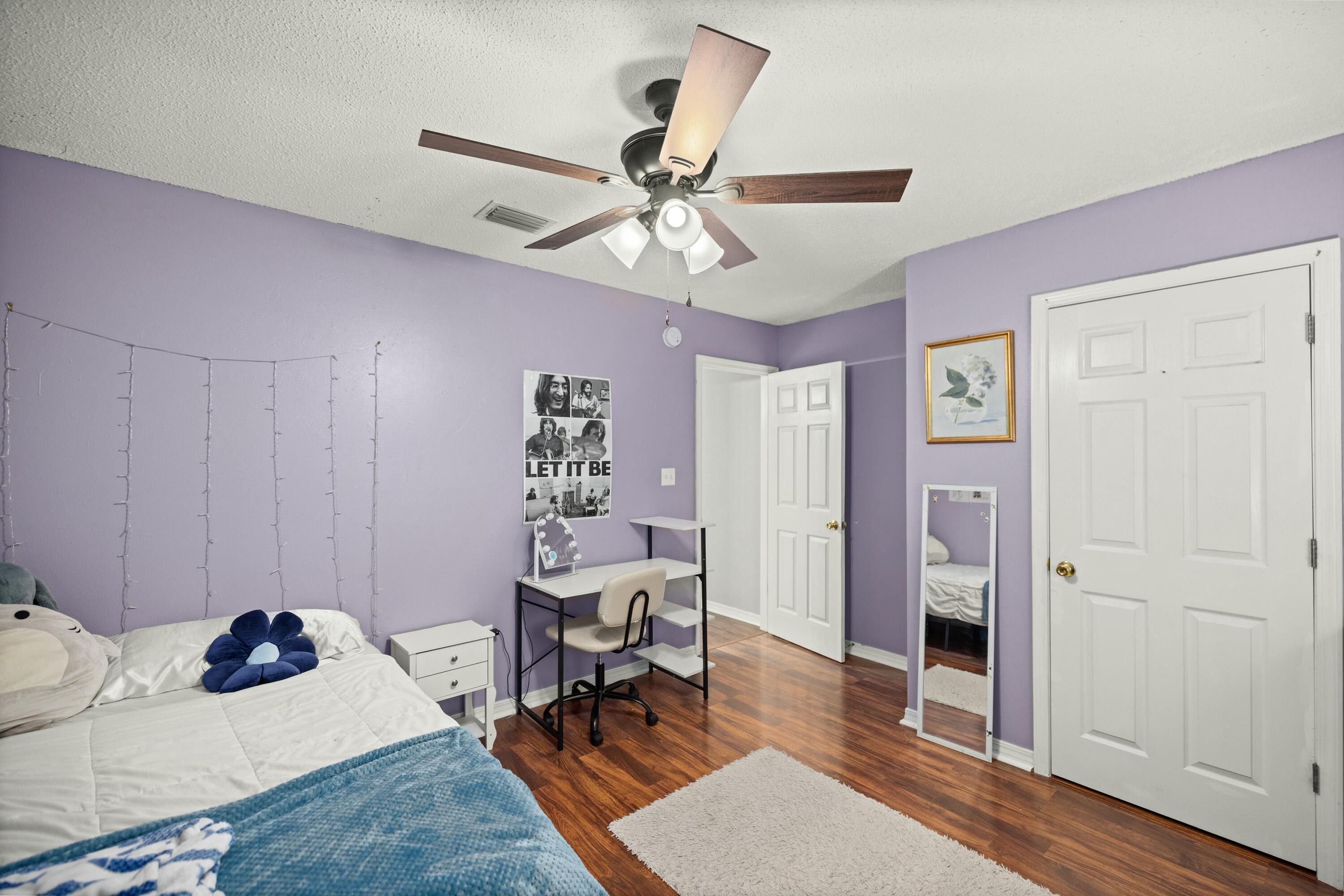 CORONADO VILLAGE PH IV LOT 29 - Residential