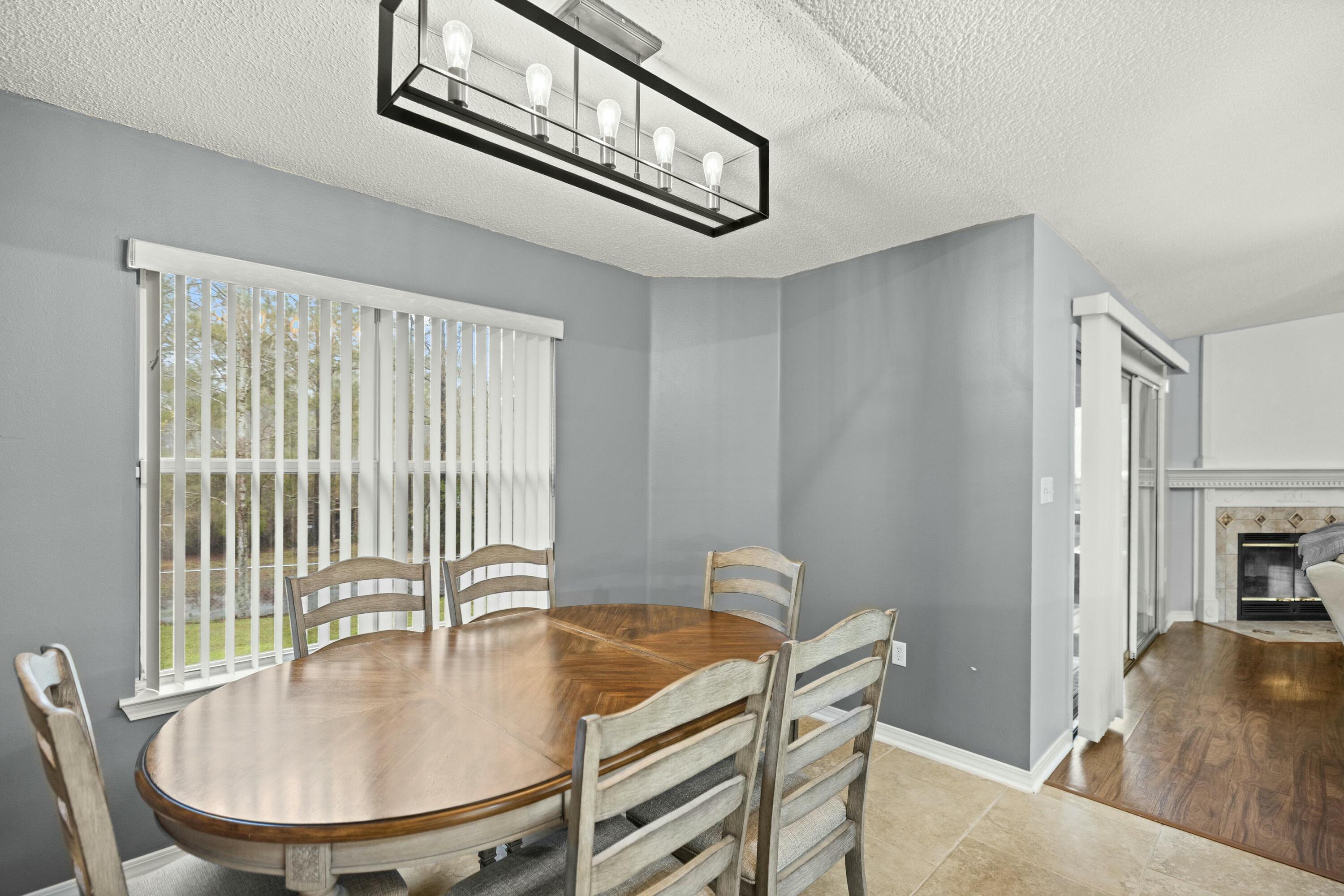 CORONADO VILLAGE PH IV LOT 29 - Residential