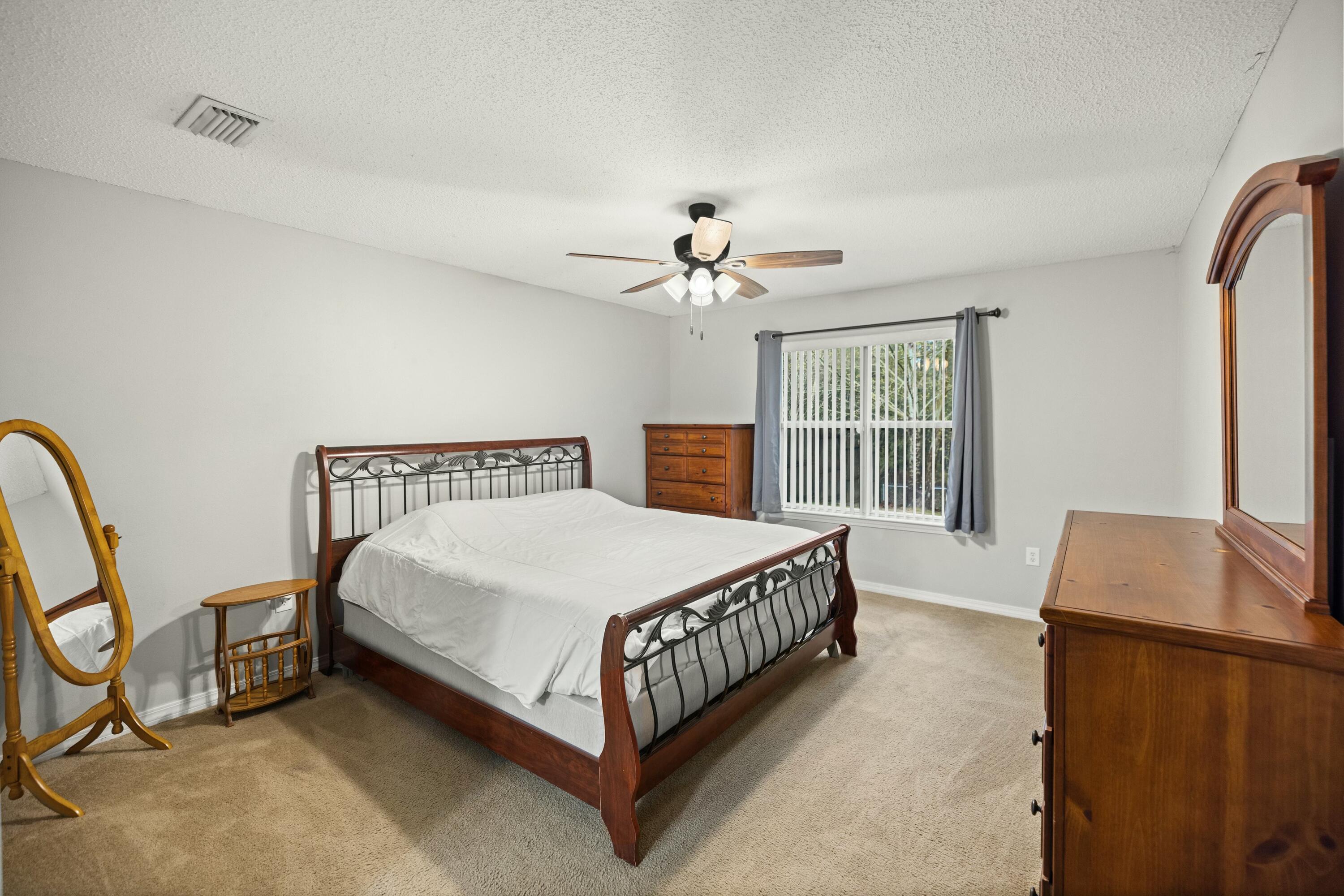 CORONADO VILLAGE PH IV LOT 29 - Residential