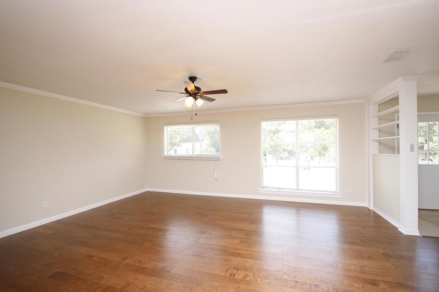 LAKEVIEW S/D - Residential