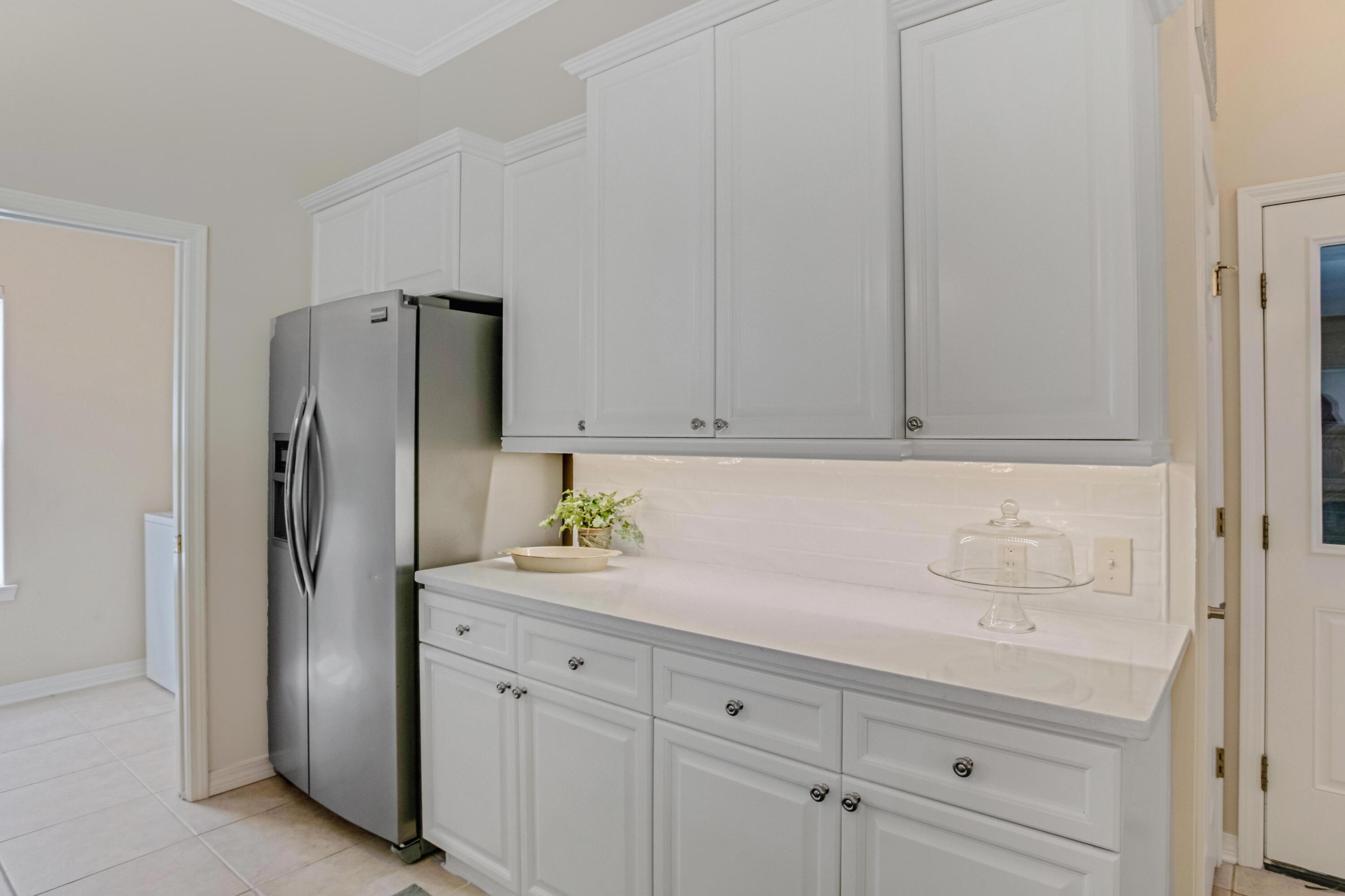 INDIAN LAKE PH 3 - Residential Lease