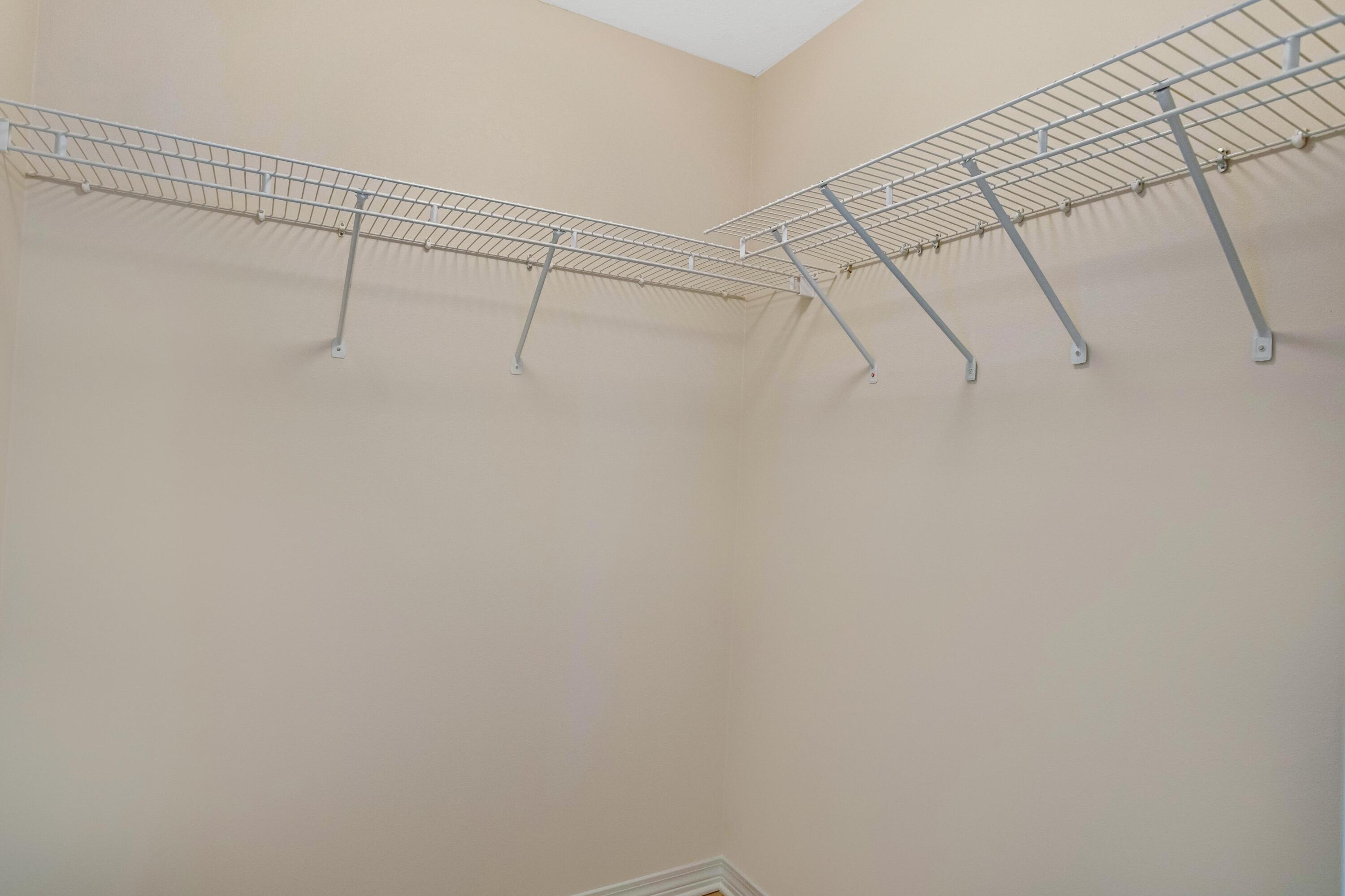 INDIAN LAKE PH 3 - Residential Lease