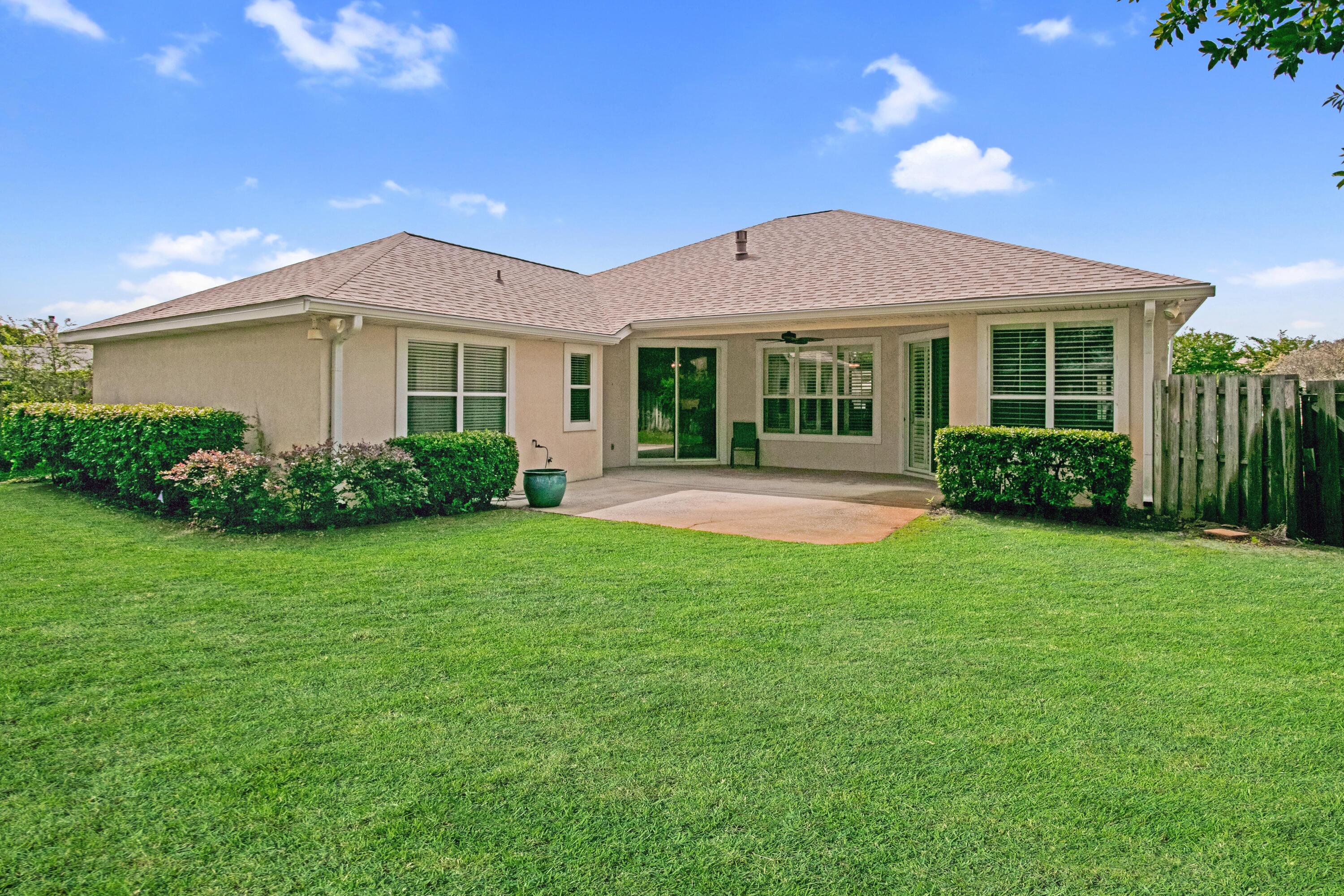 INDIAN LAKE PH 3 - Residential Lease