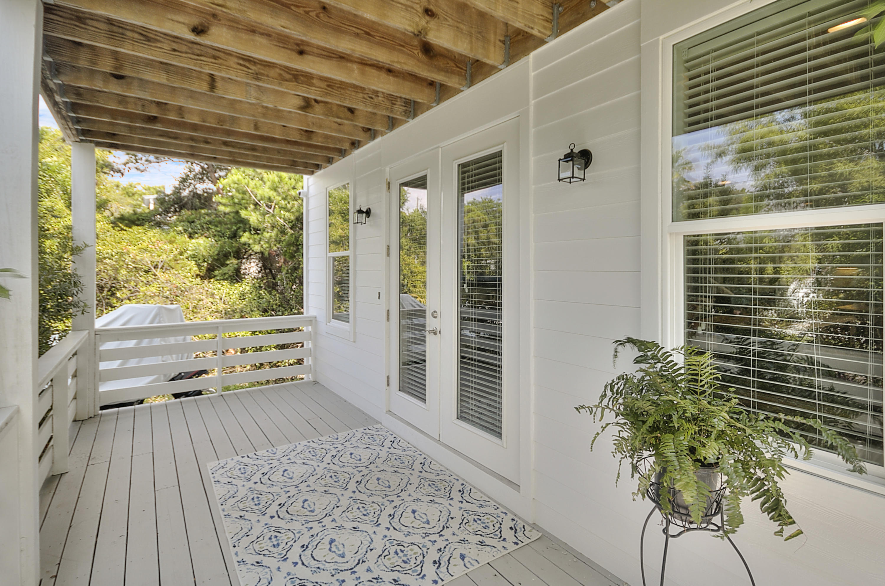 BEACH HIGHLAND 1ST ADD - Residential