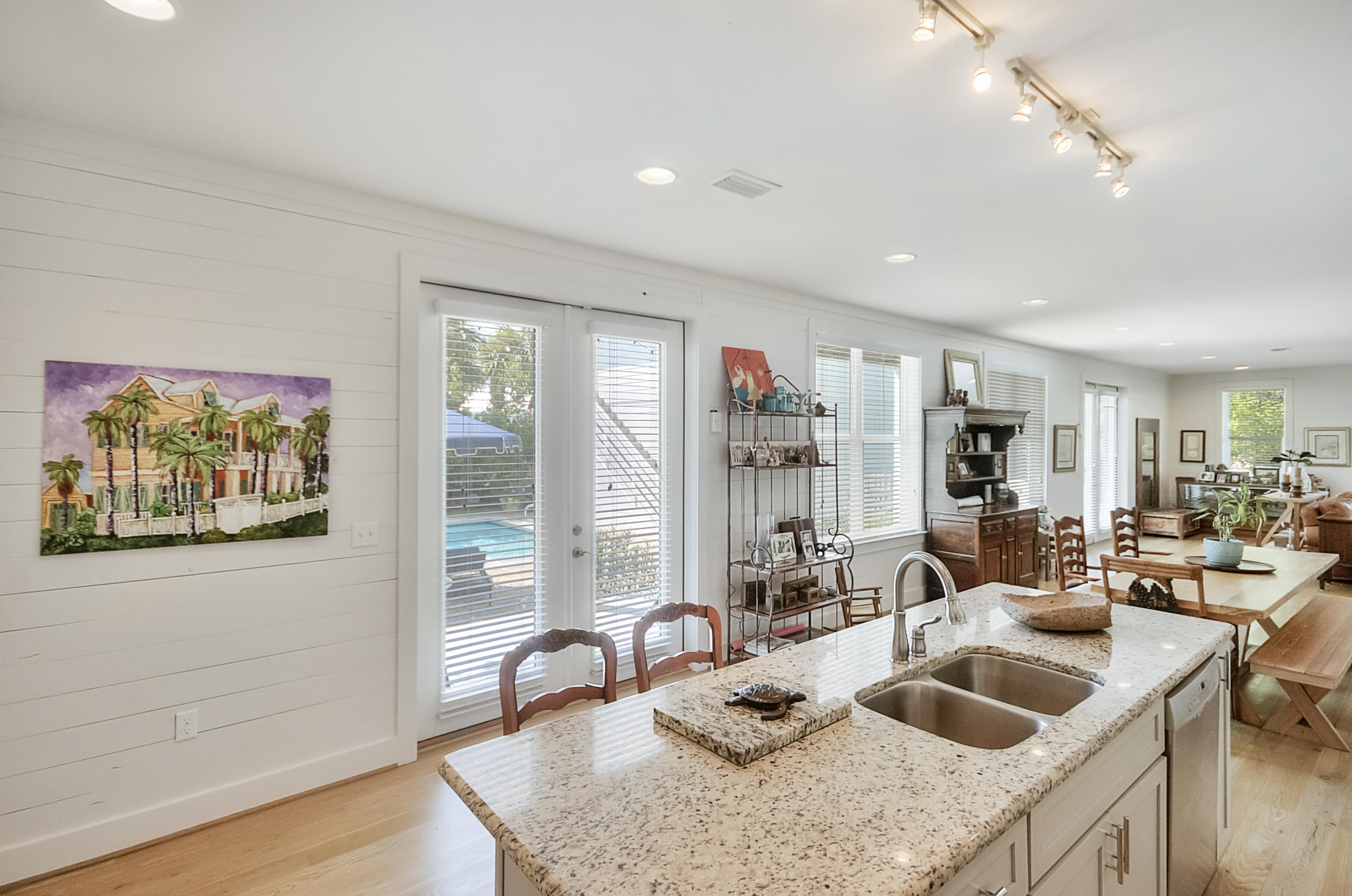 BEACH HIGHLAND 1ST ADD - Residential