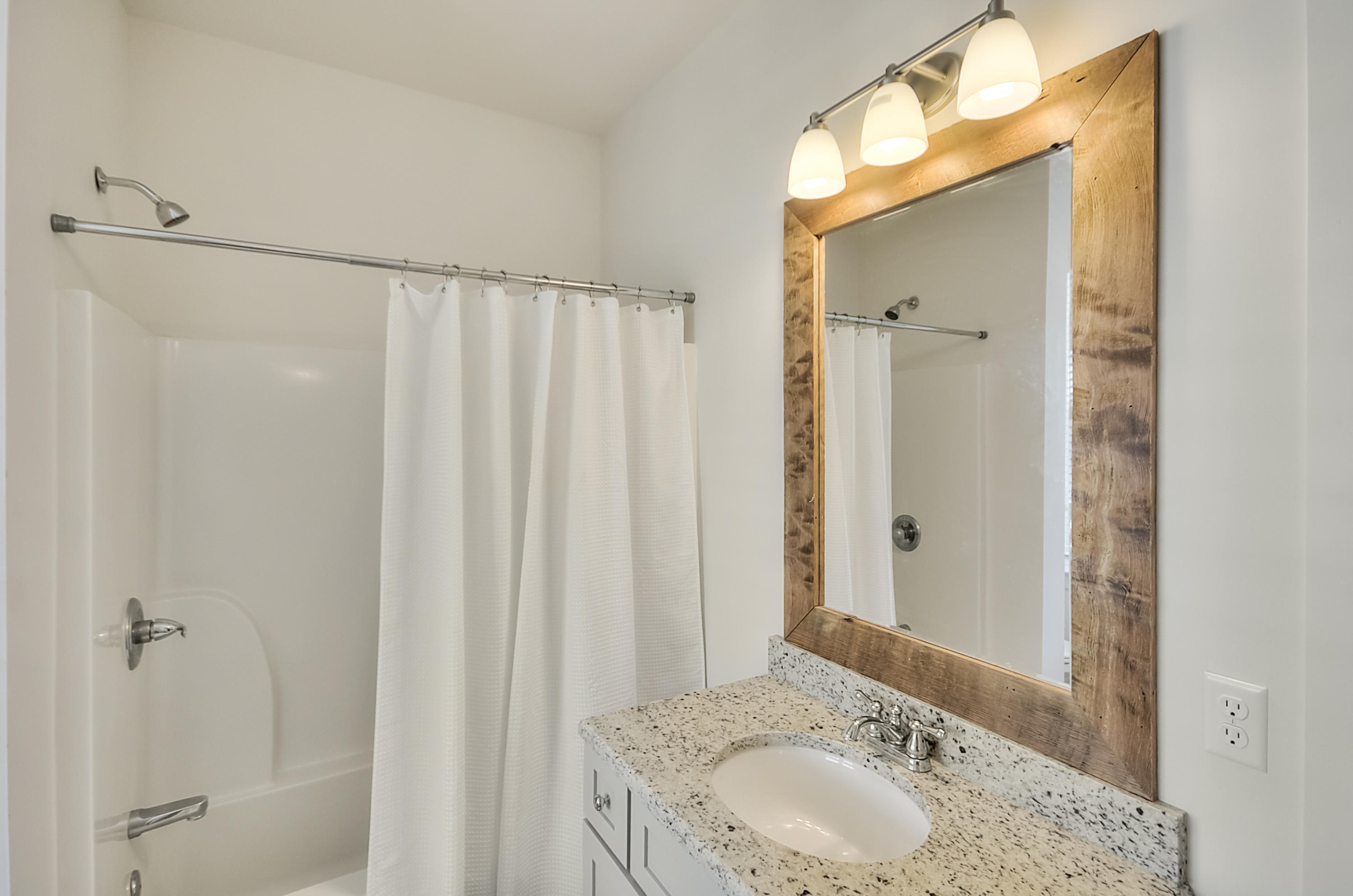 BEACH HIGHLAND 1ST ADD - Residential