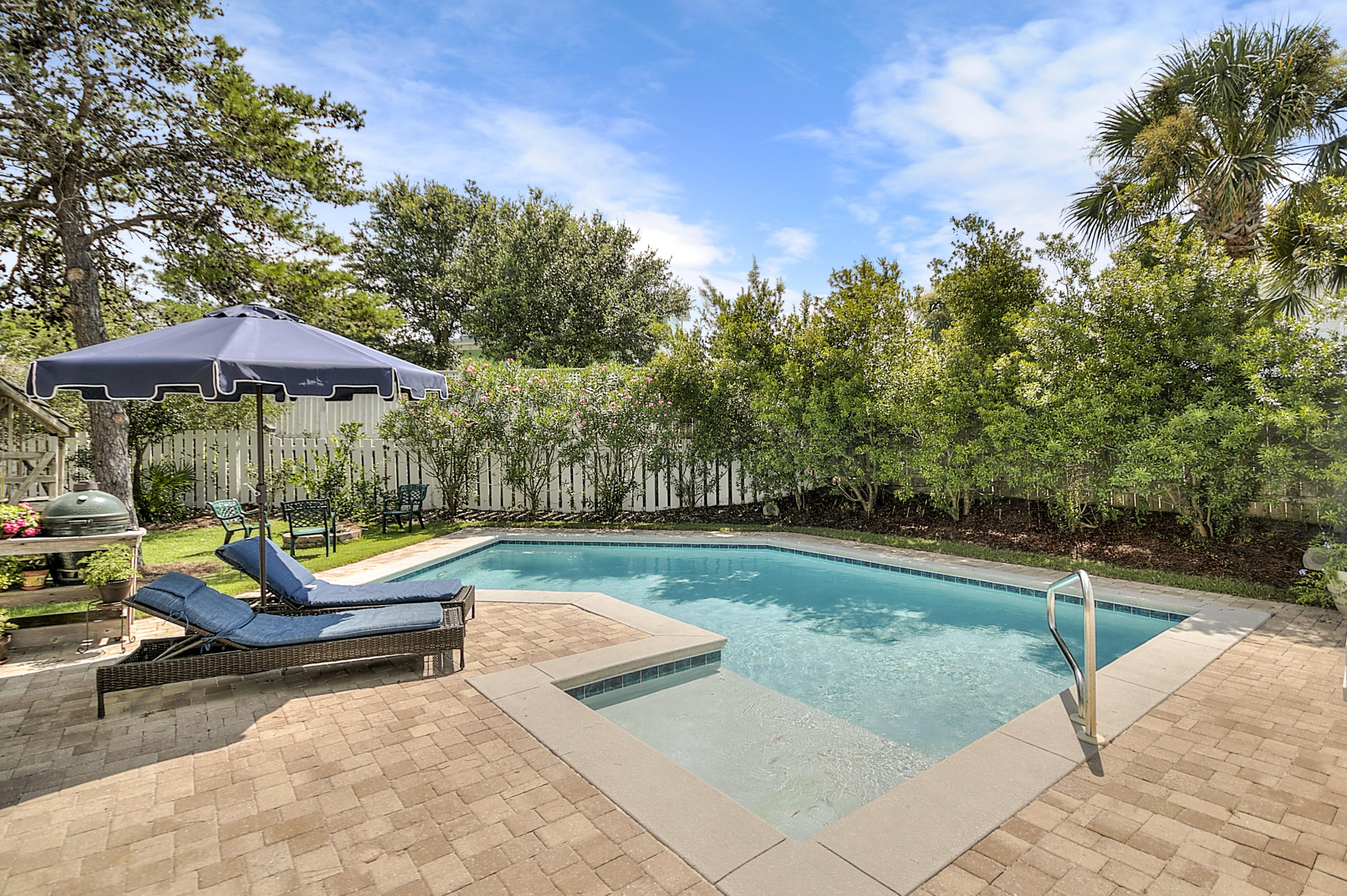 BEACH HIGHLAND 1ST ADD - Residential