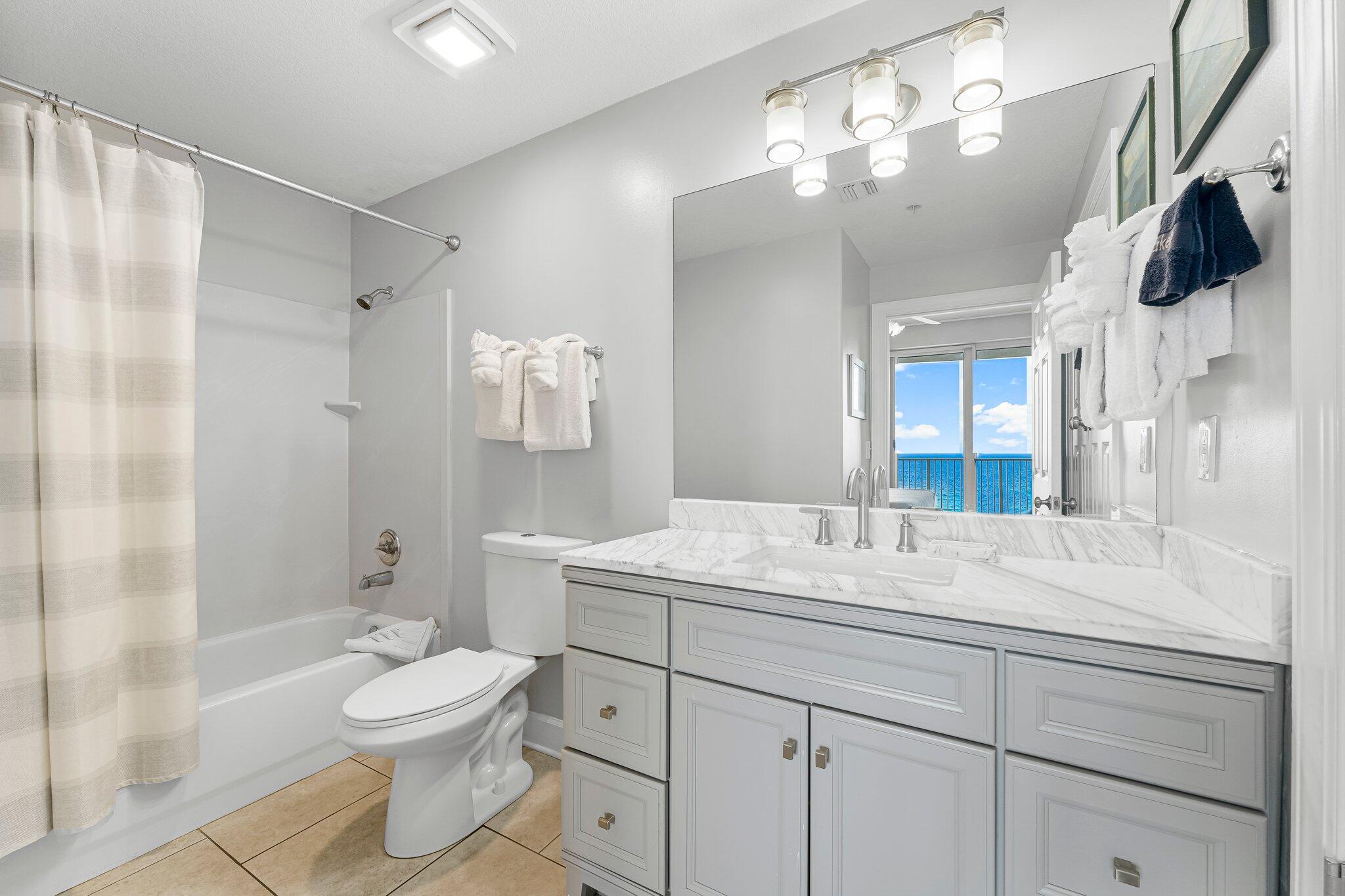 EMERALD ISLE - Residential