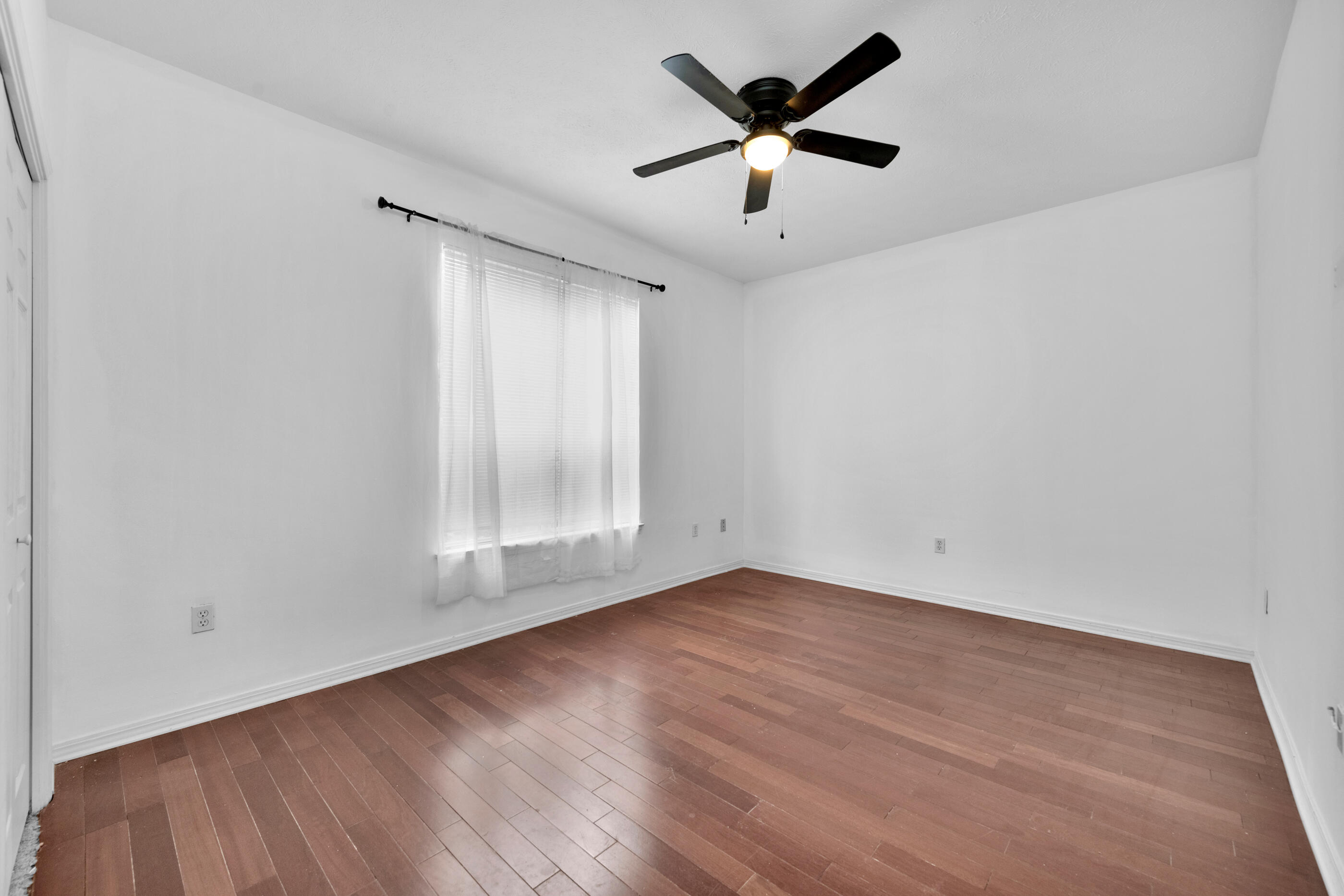 CHATELAINE ESTATES S/D - Residential