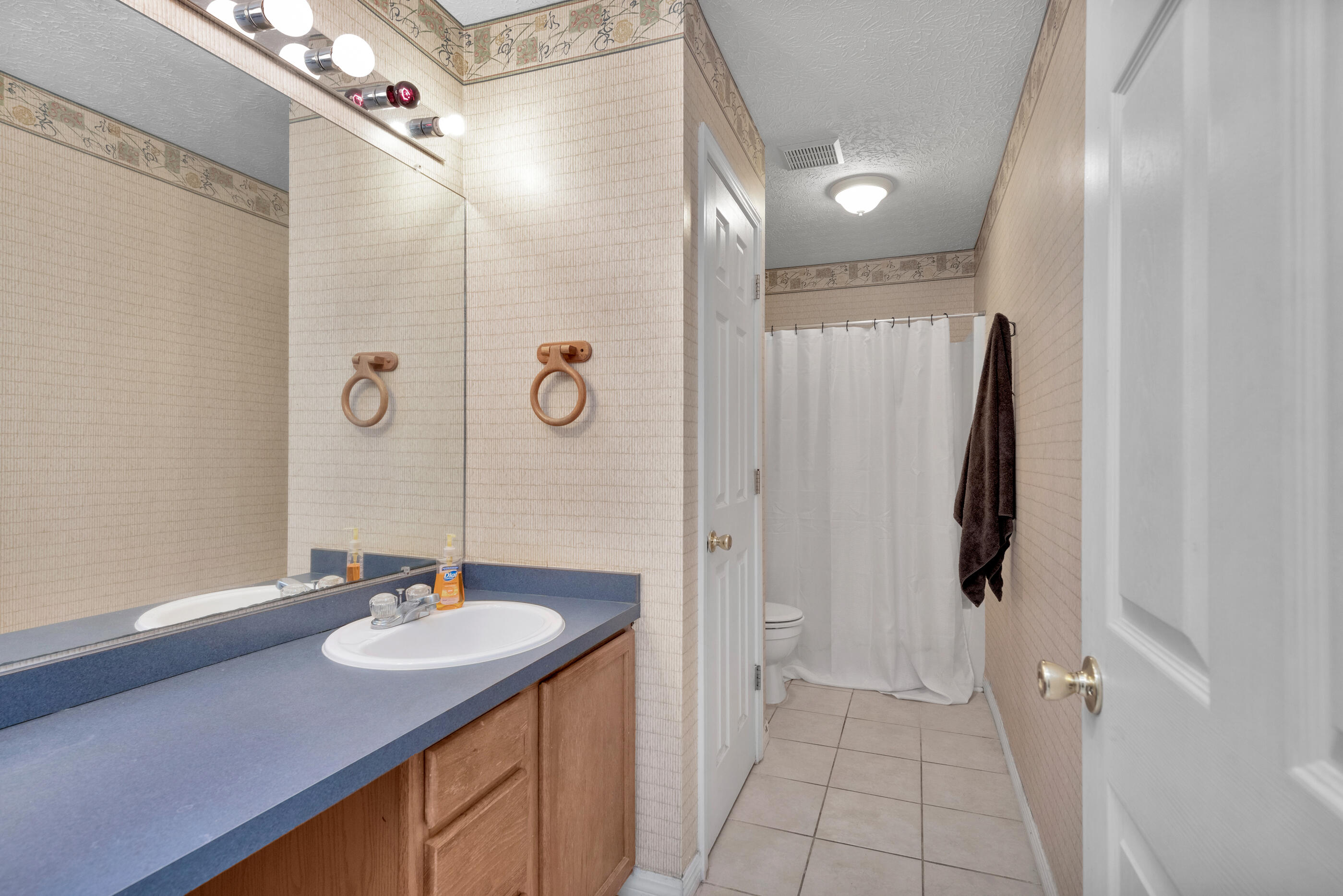 CHATELAINE ESTATES S/D - Residential