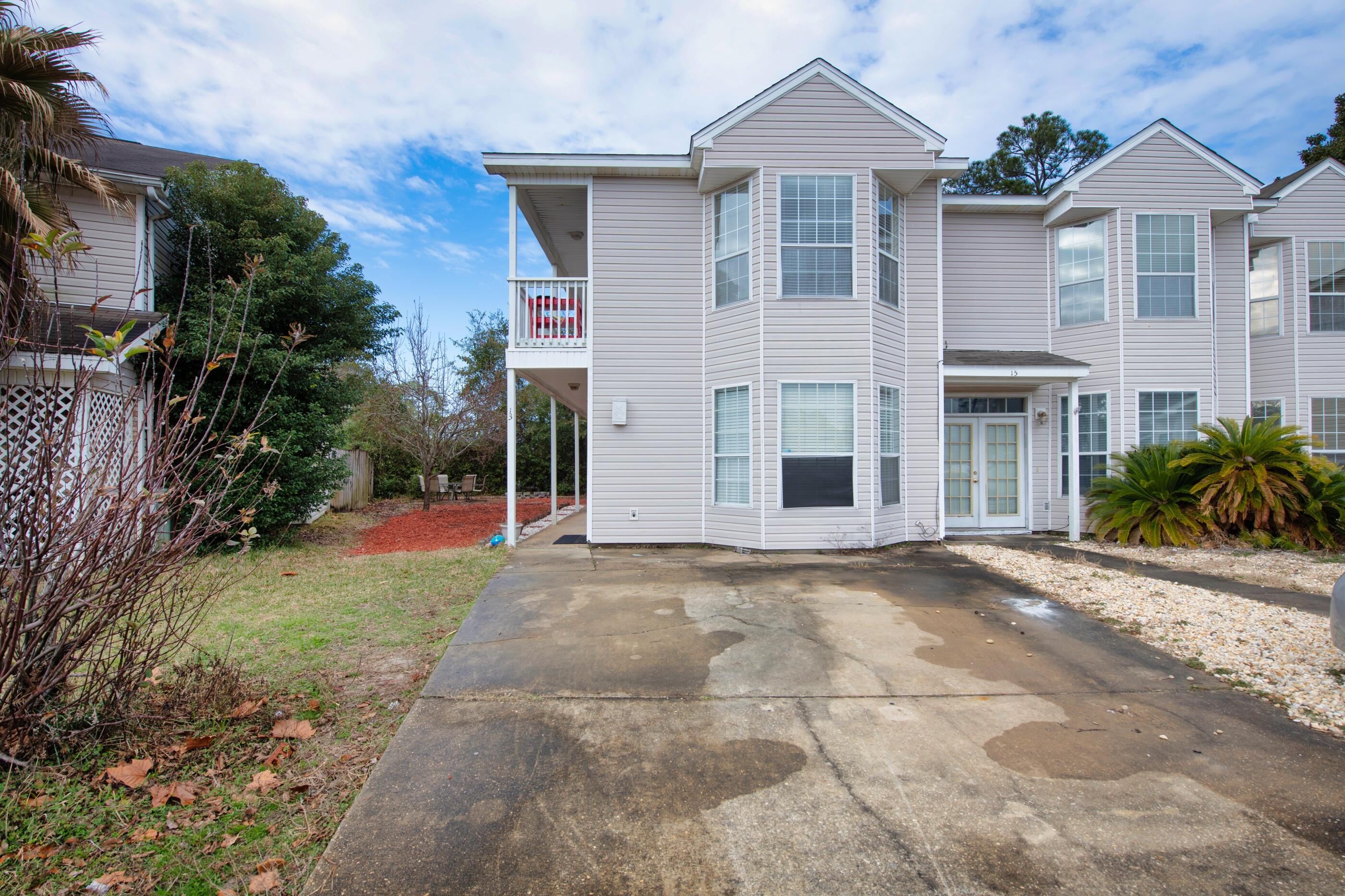 CHATELAINE ESTATES S/D - Residential