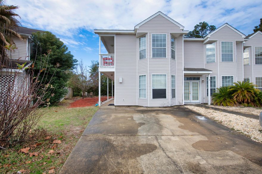 This unique home in Fort Walton Beach is centrally located between Eglin and Hurlburt Field AFB. It features a combination of wood, tile, and carpet flooring. The home is conveniently located near shopping, a college and the white sandy beaches of the panhandle. It also boasts long balconies and bay windows off the living room and master suite. The kitchen is equipped with ample cabinet space for all your storage needs and overlooks the living room. ROOF-2021, HVAC 2018, HWH - 2018. NO HOA! This could make a wonderful home or a cash flowing investment opportunity. Schedule a showing today to see this must-own property.