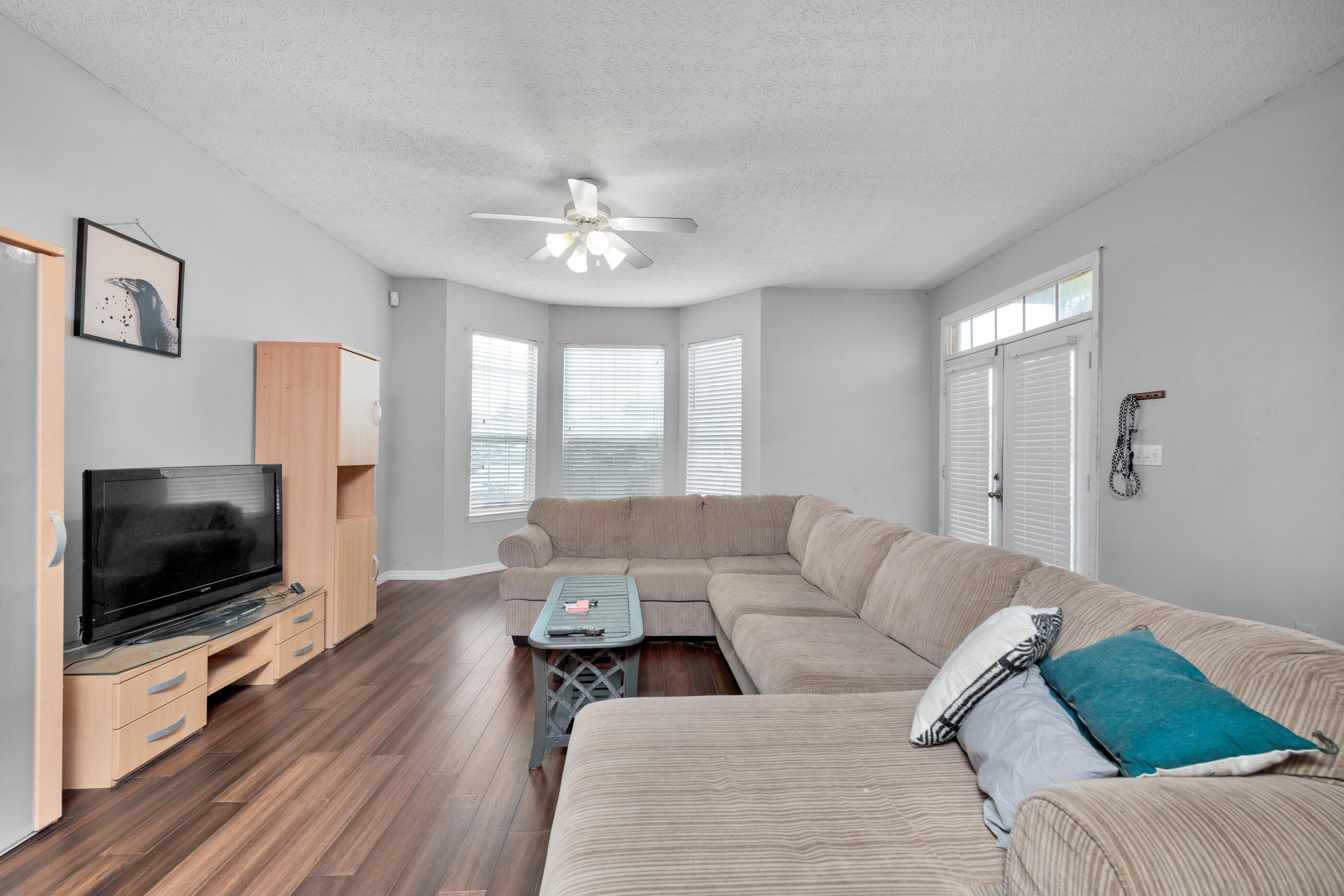 CHATELAINE ESTATES S/D - Residential