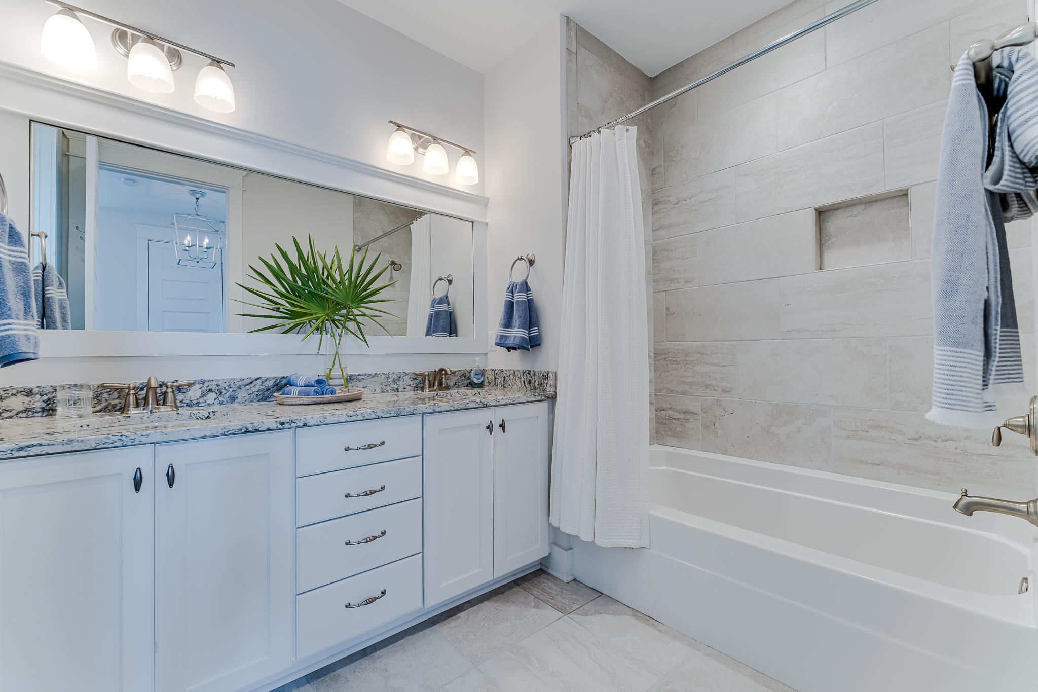 HIGHLAND PARKS - Residential