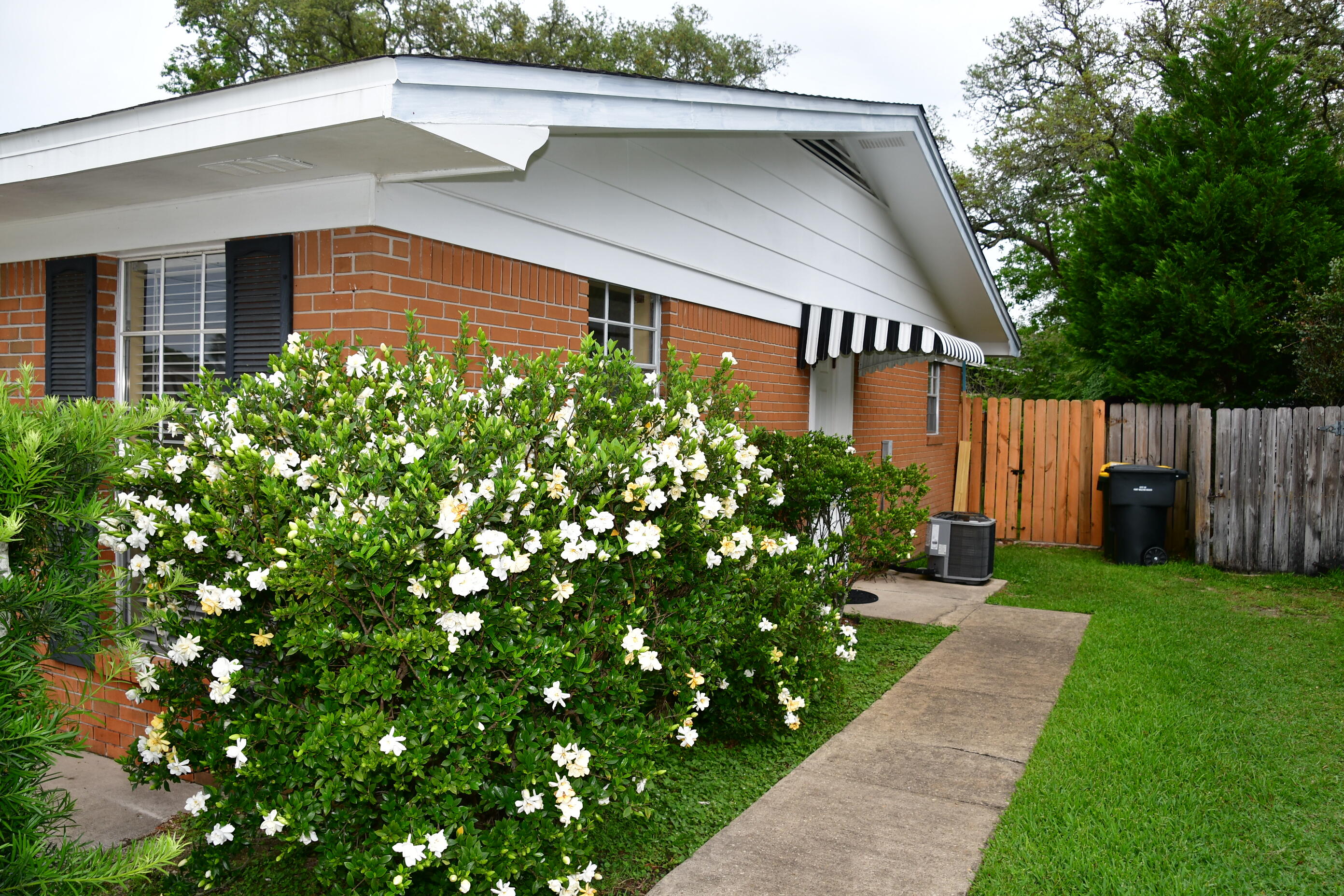 BAYOU WOODS 3RD ADD - Residential