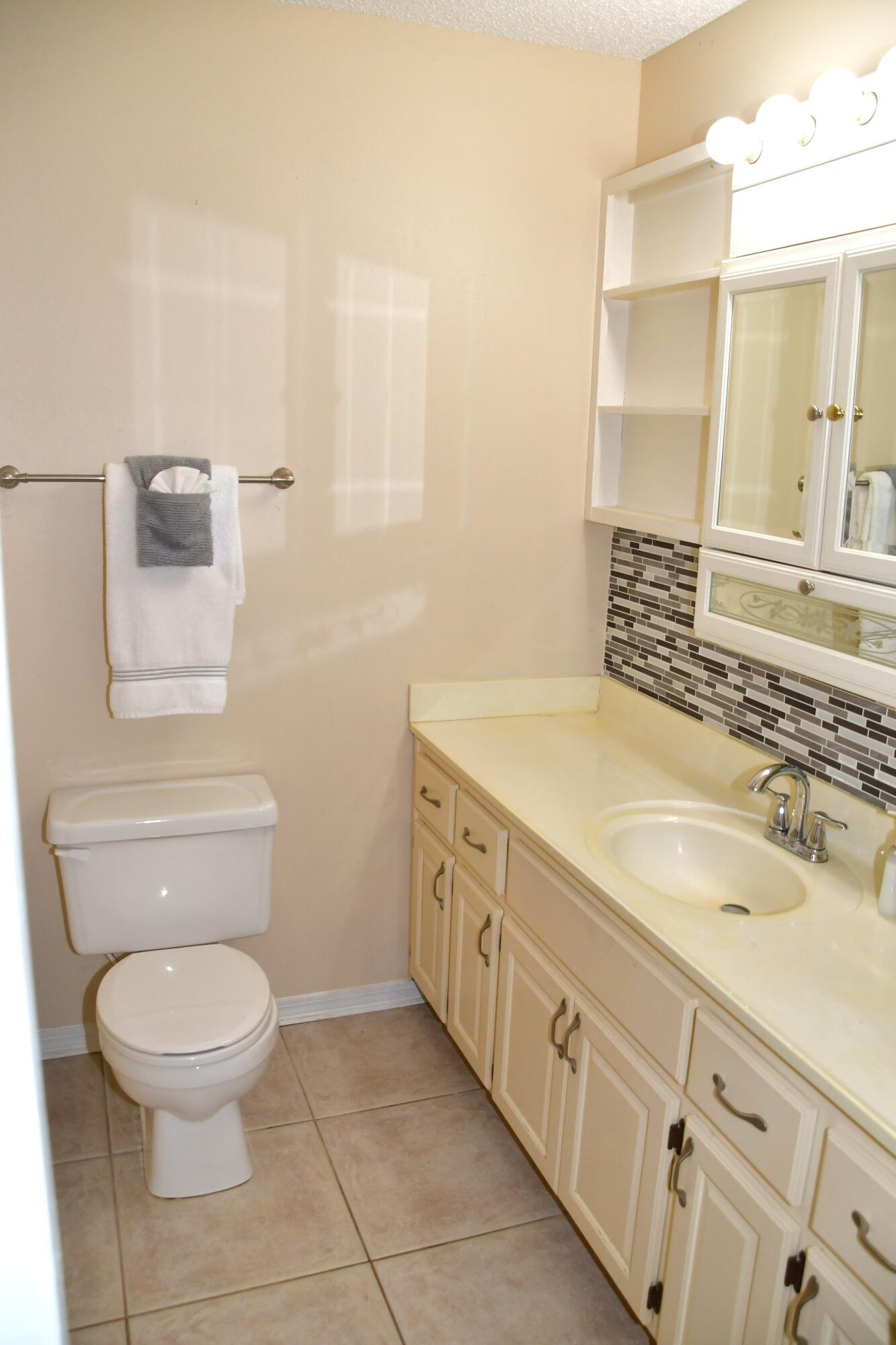 BAYOU WOODS 3RD ADD - Residential